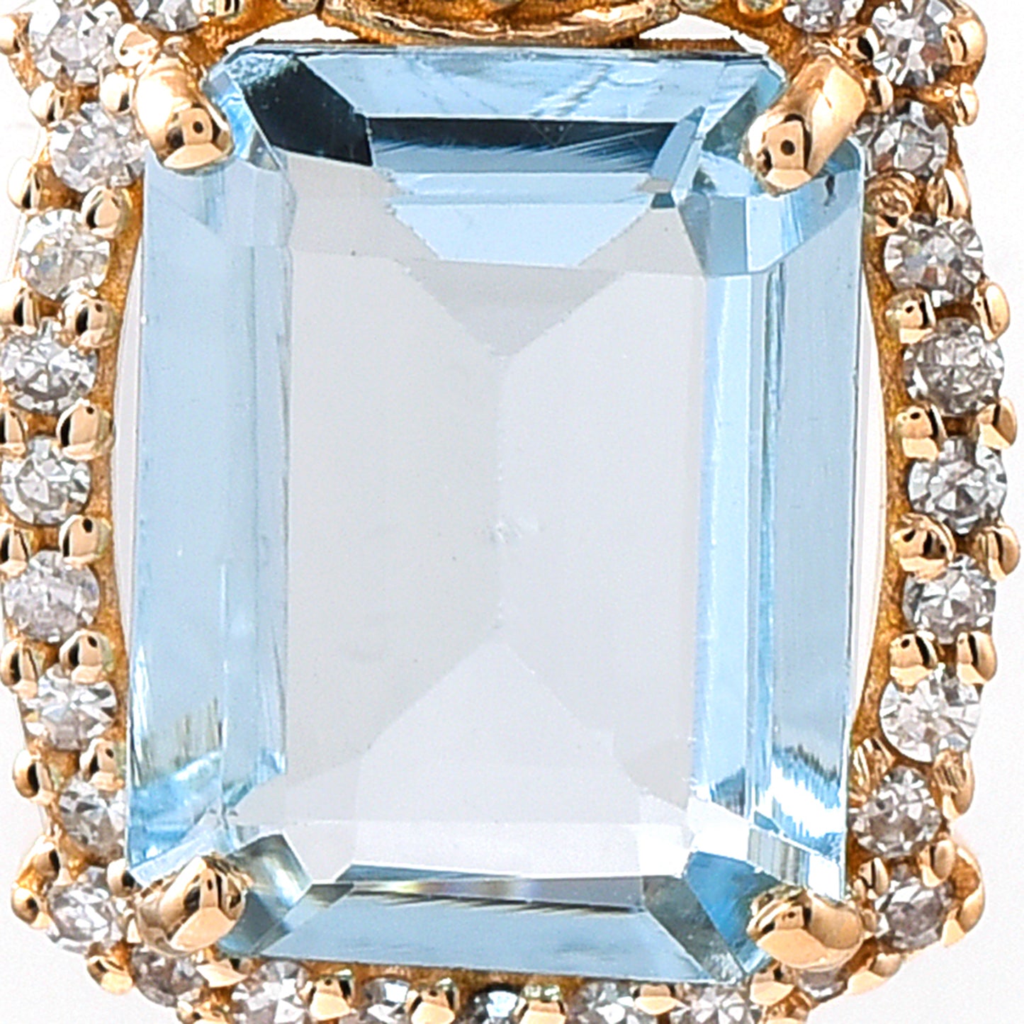 1.68 Ct Octagon Step Cut Natural Aquamarine 14K Gold Pendant
