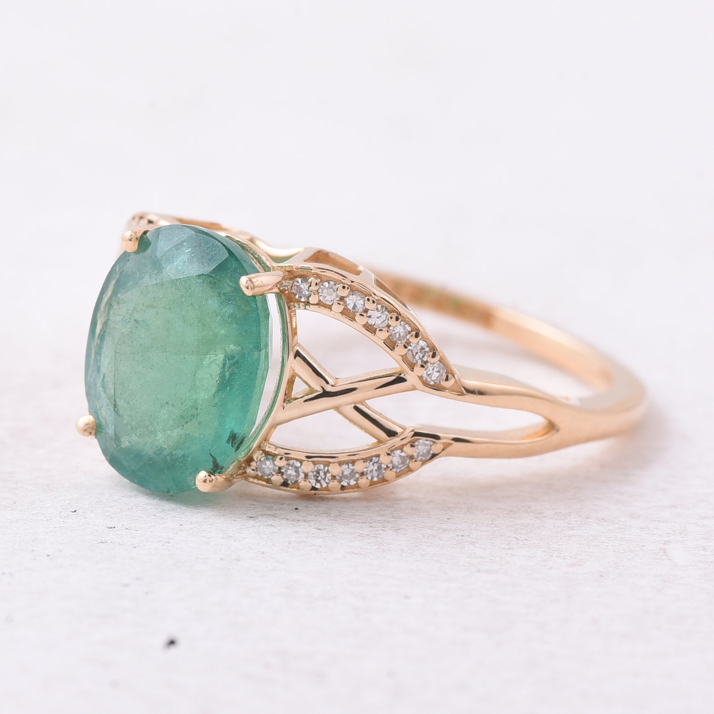 2.79 Ct Oval Mixed Cut Natural Emerald 14K Gold Ring