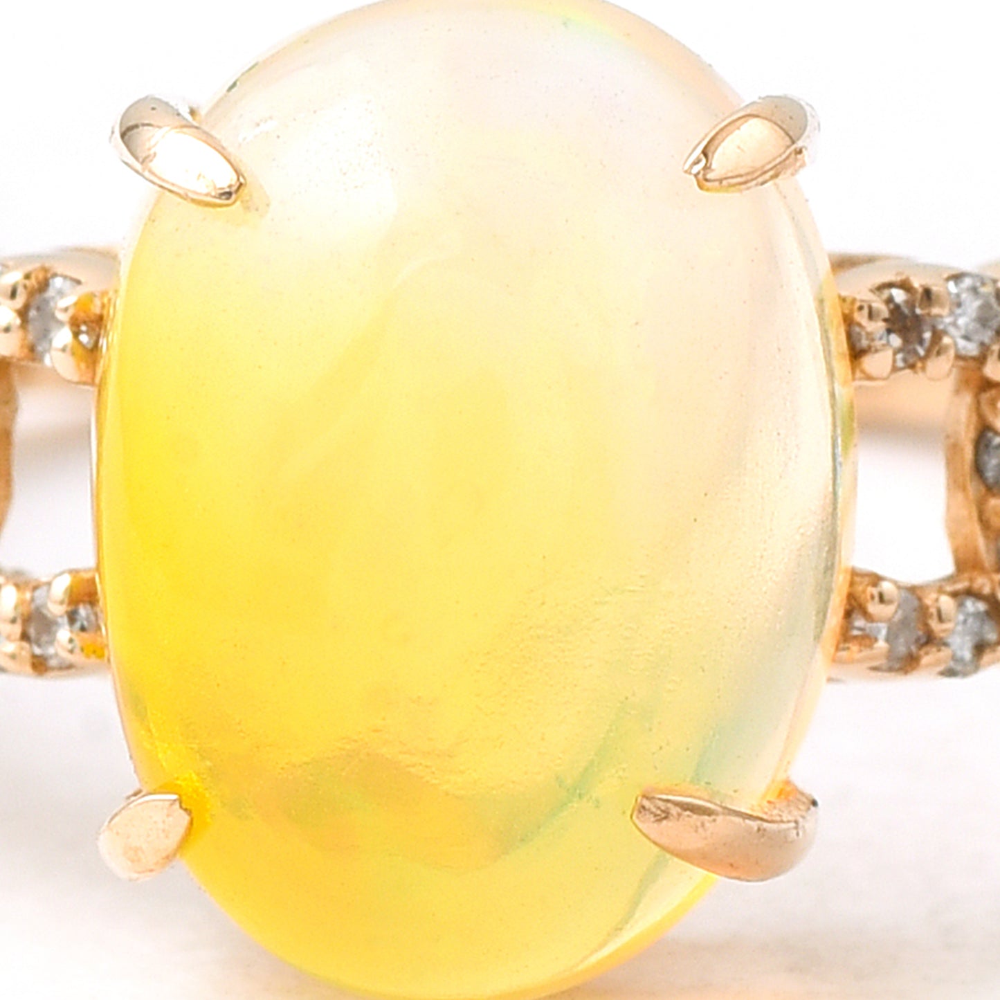 1.74 Ct Oval Cabochon Cut Natural Opal 14K Gold Ring