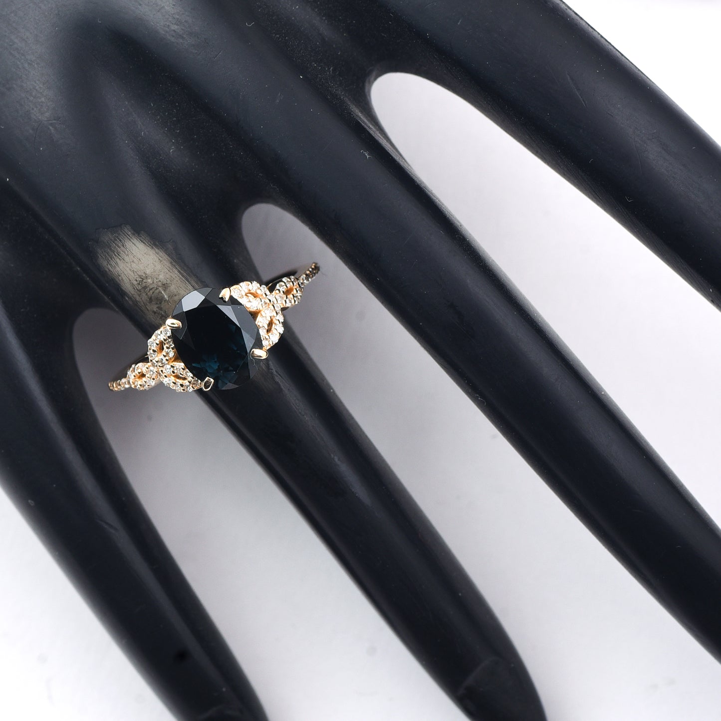 2.08 Ct Oval Mixed Cut Natural Tourmaline 14K Gold Ring