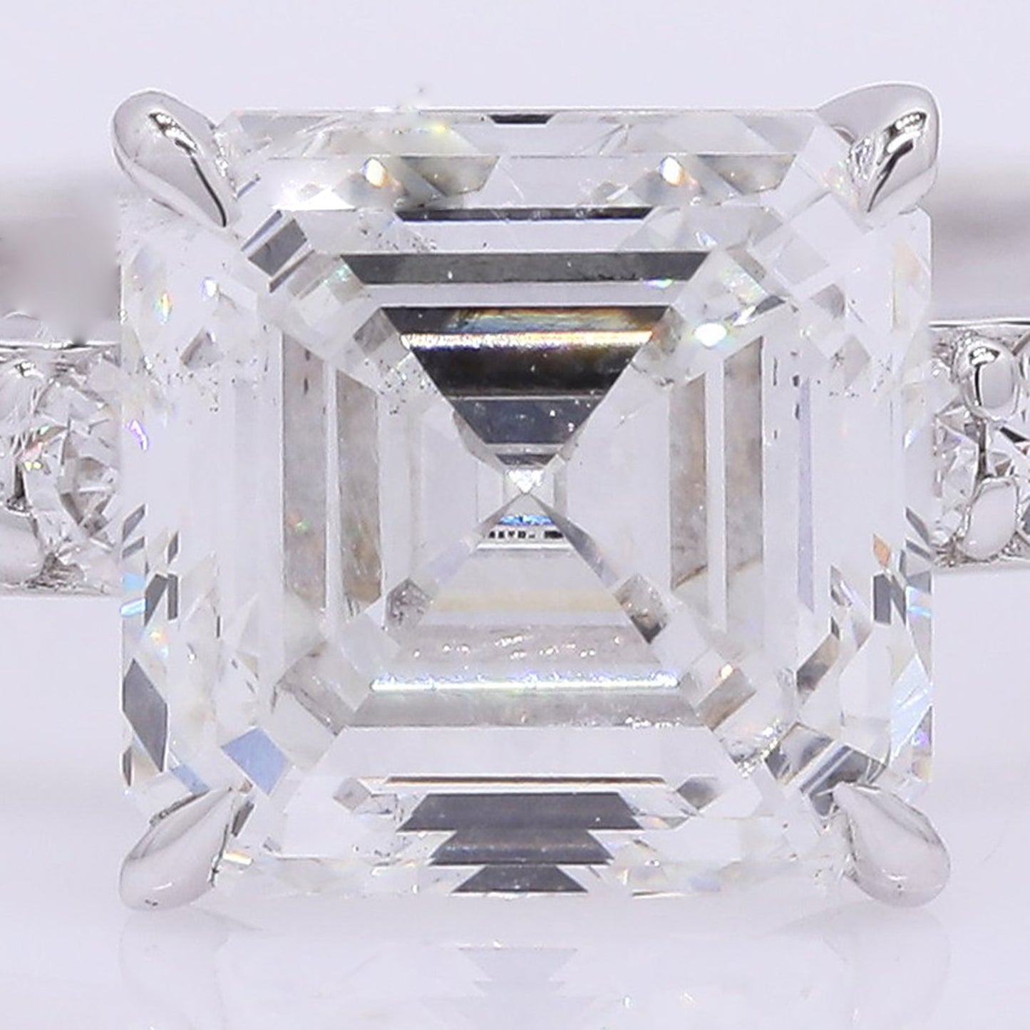 2.34 Carats Lab Grown Diamond 14K Gold Ring