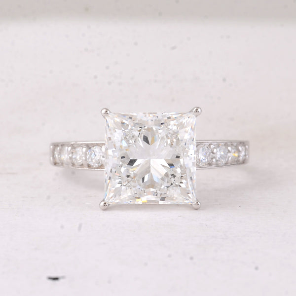 4.31 Carats Lab Grown Diamond 14K Gold Ring