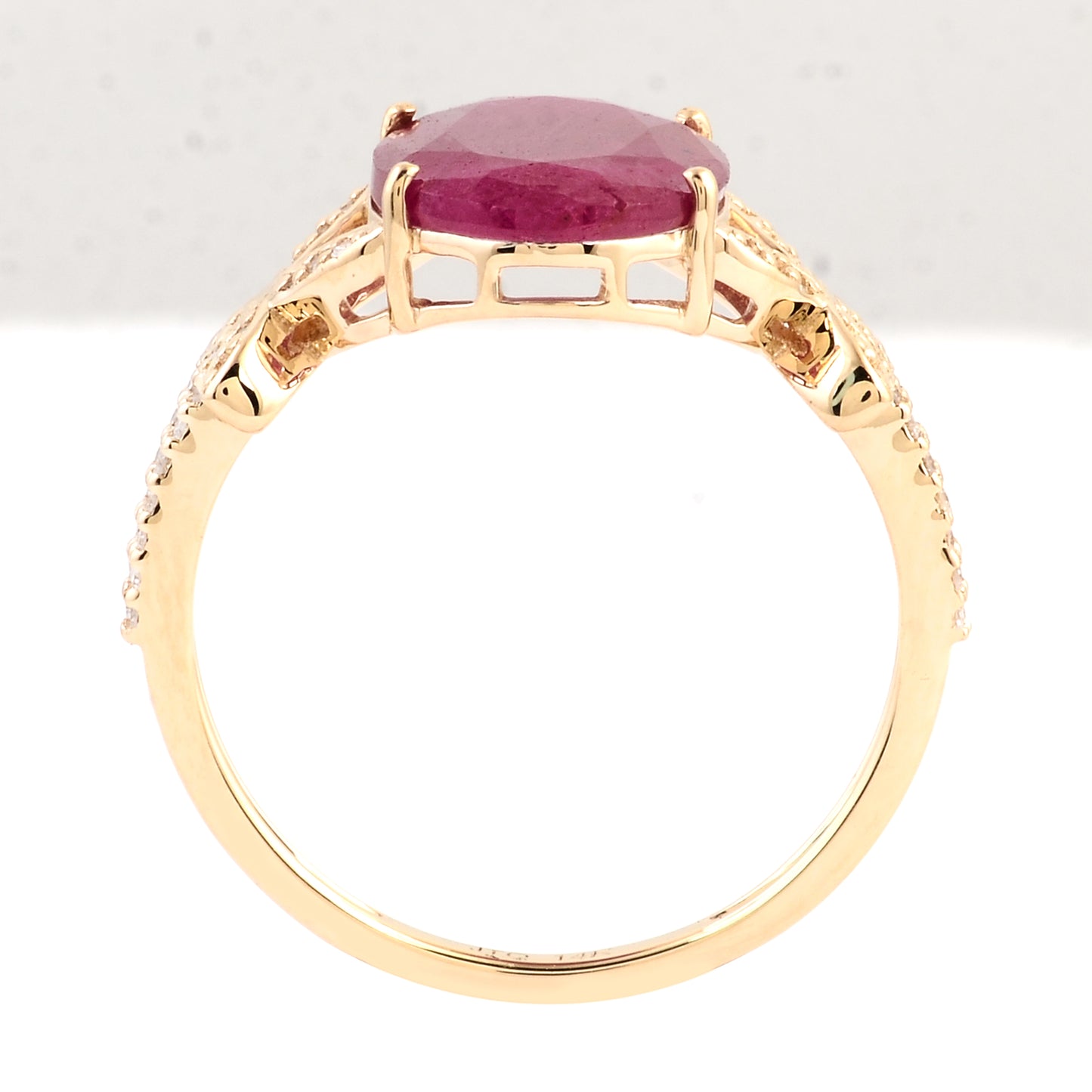 2.91 Ct Oval Mixed Cut Natural Corundum Ruby 14K Gold Ring
