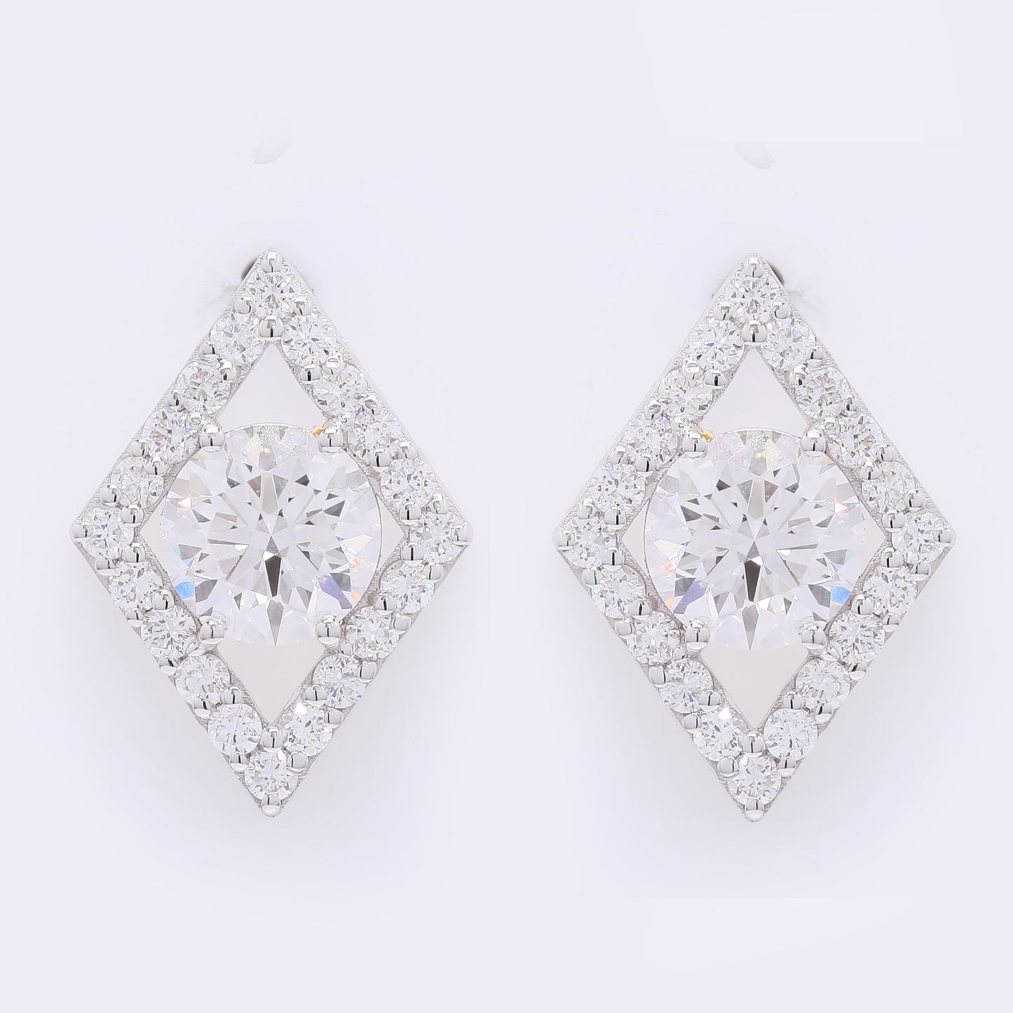 4.25 Carats Lab Grown Diamond 14K Gold Earrings