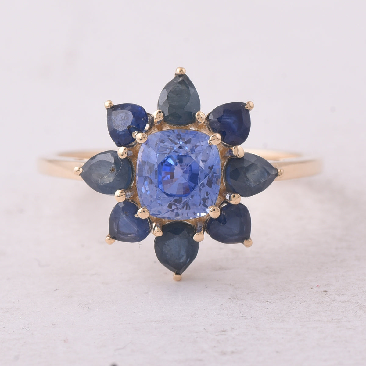 2.83 Ct Cushion Sapphire 9K Gold Ring