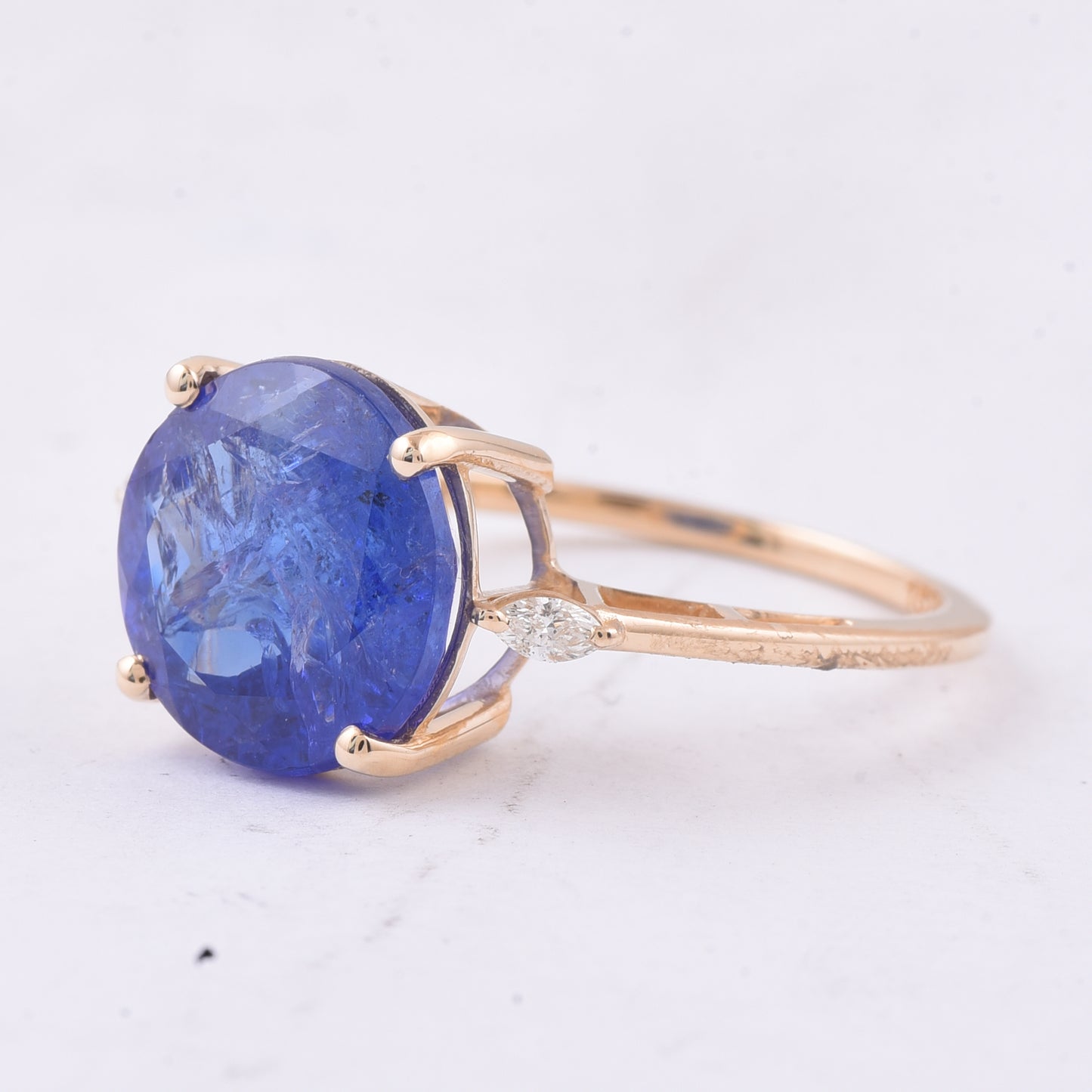 5.39 Ct Round Natural Tanzanite 14K Gold Ring