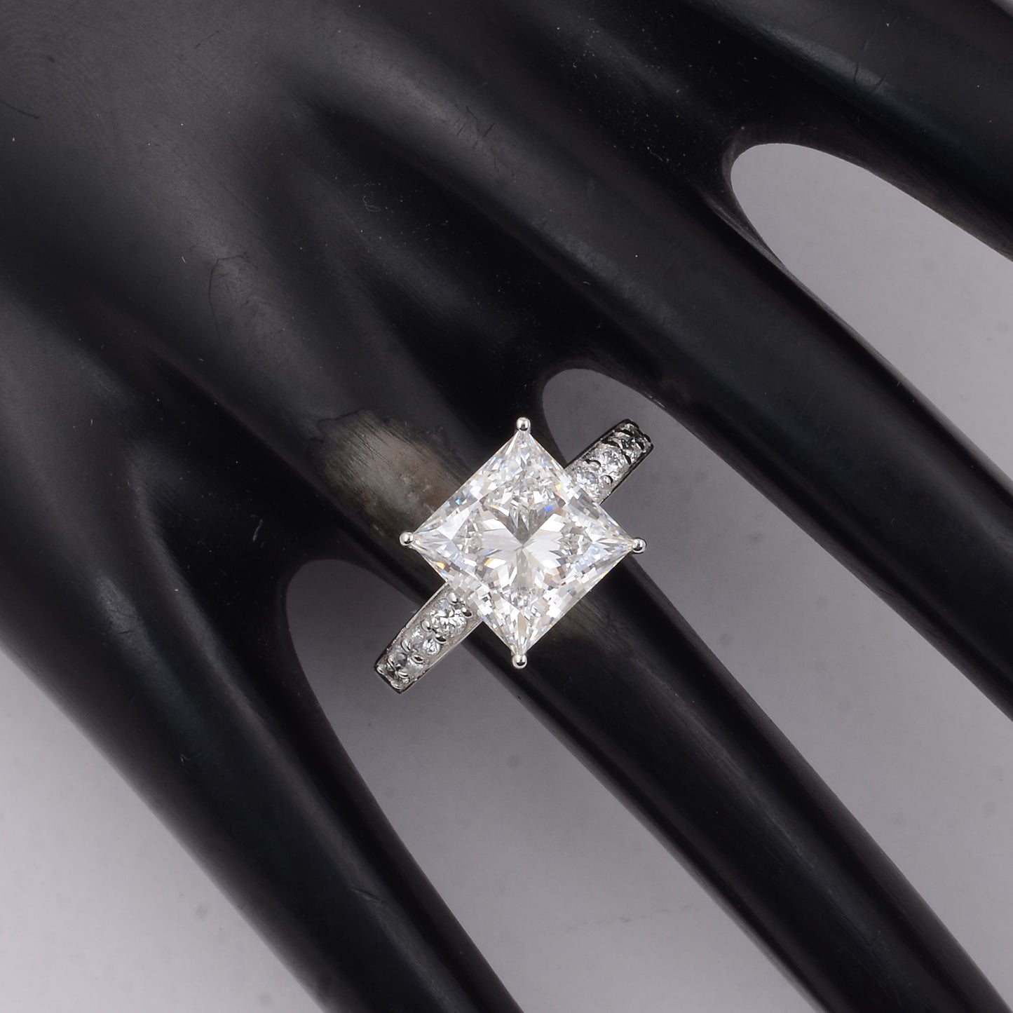 4.31 Carats Lab Grown Diamond 14K Gold Ring