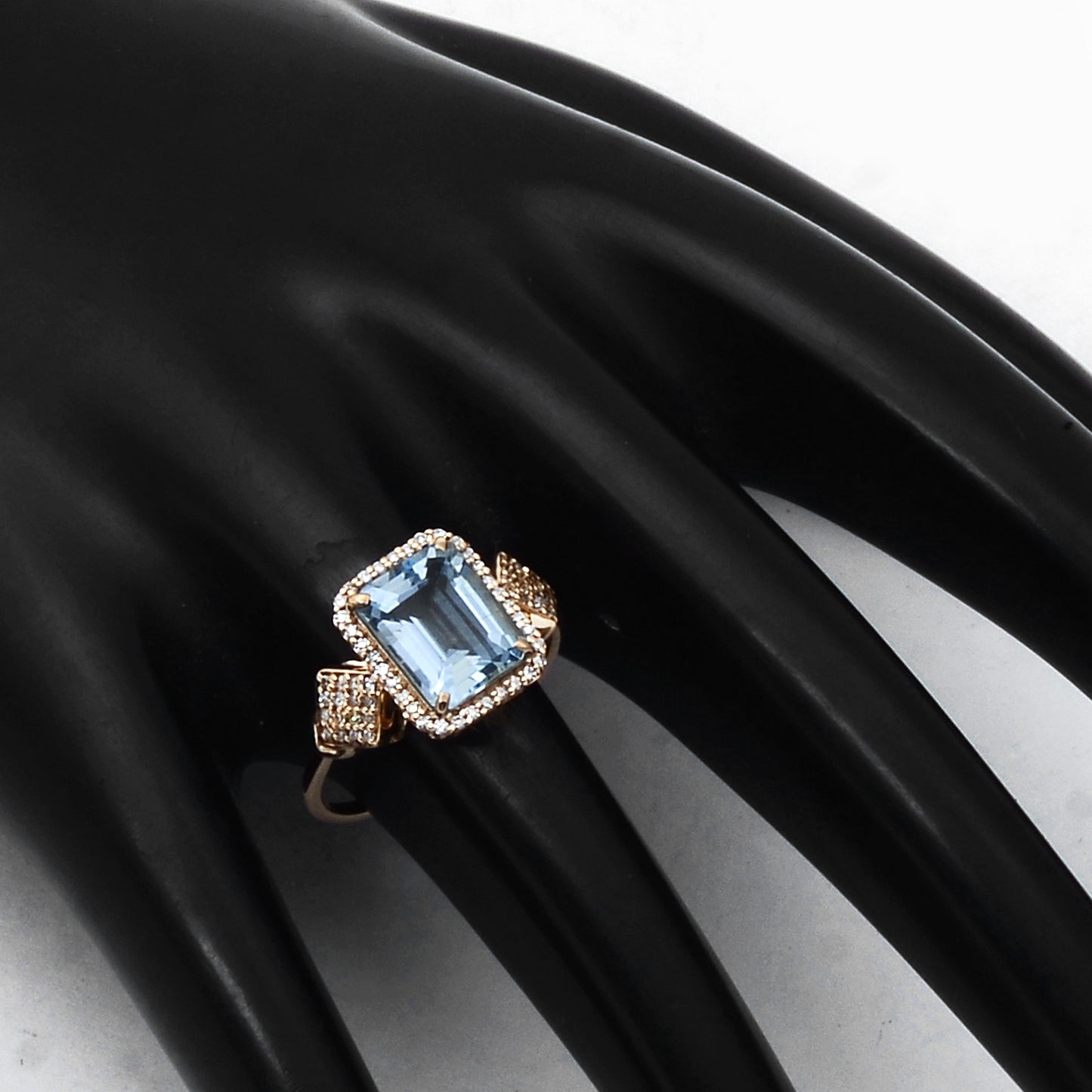 2.22 Ct Octagon Step Cut Natural Aquamarine 14K Gold Ring
