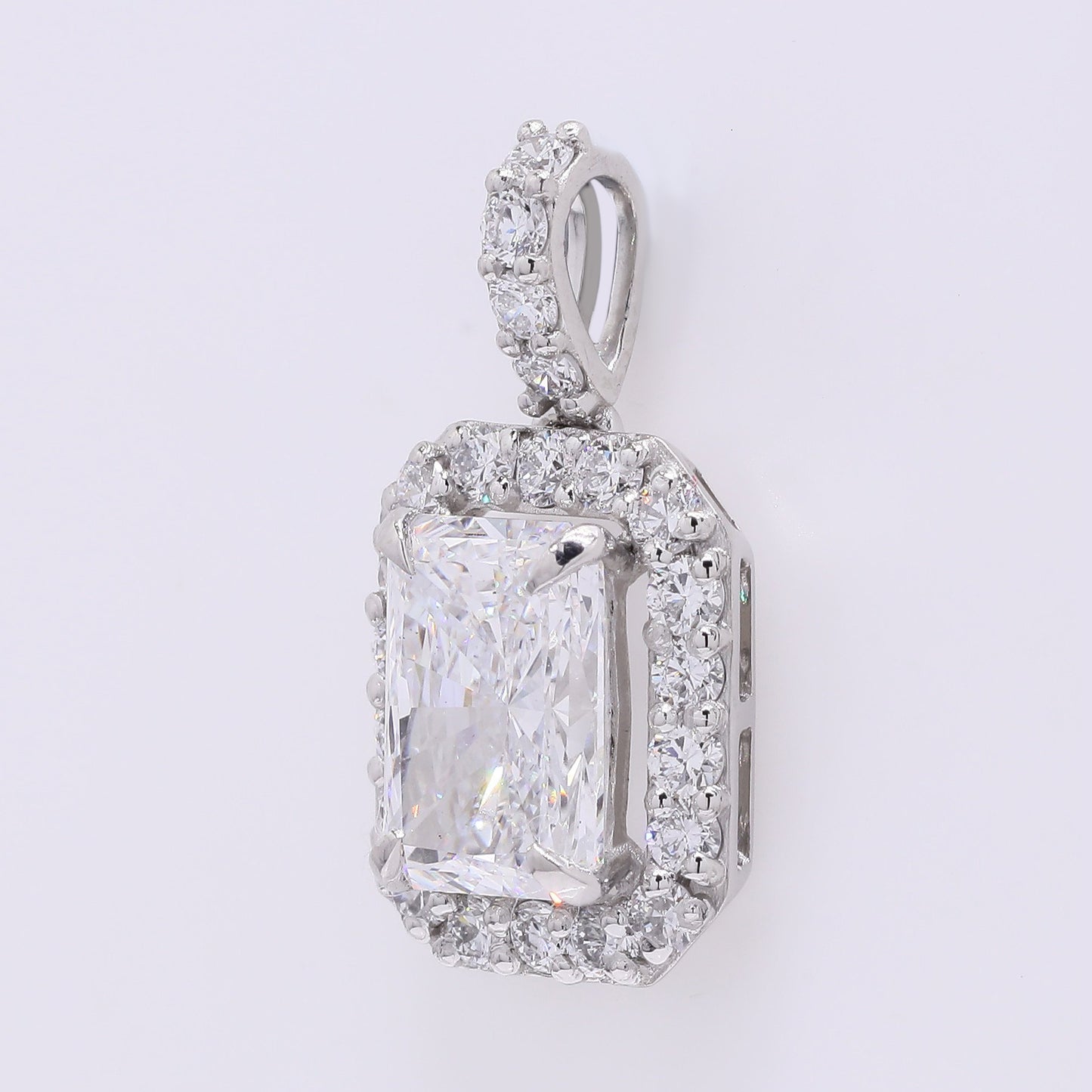 2.50 Carats Lab Grown Diamond 950 Platinum Pendant