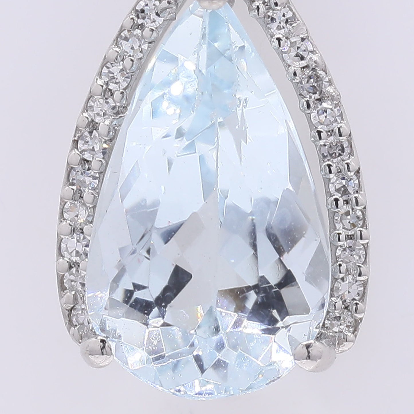 2.59 Ct Pear Mixed Cut Natural Aquamarine 950 Platinum Pendant