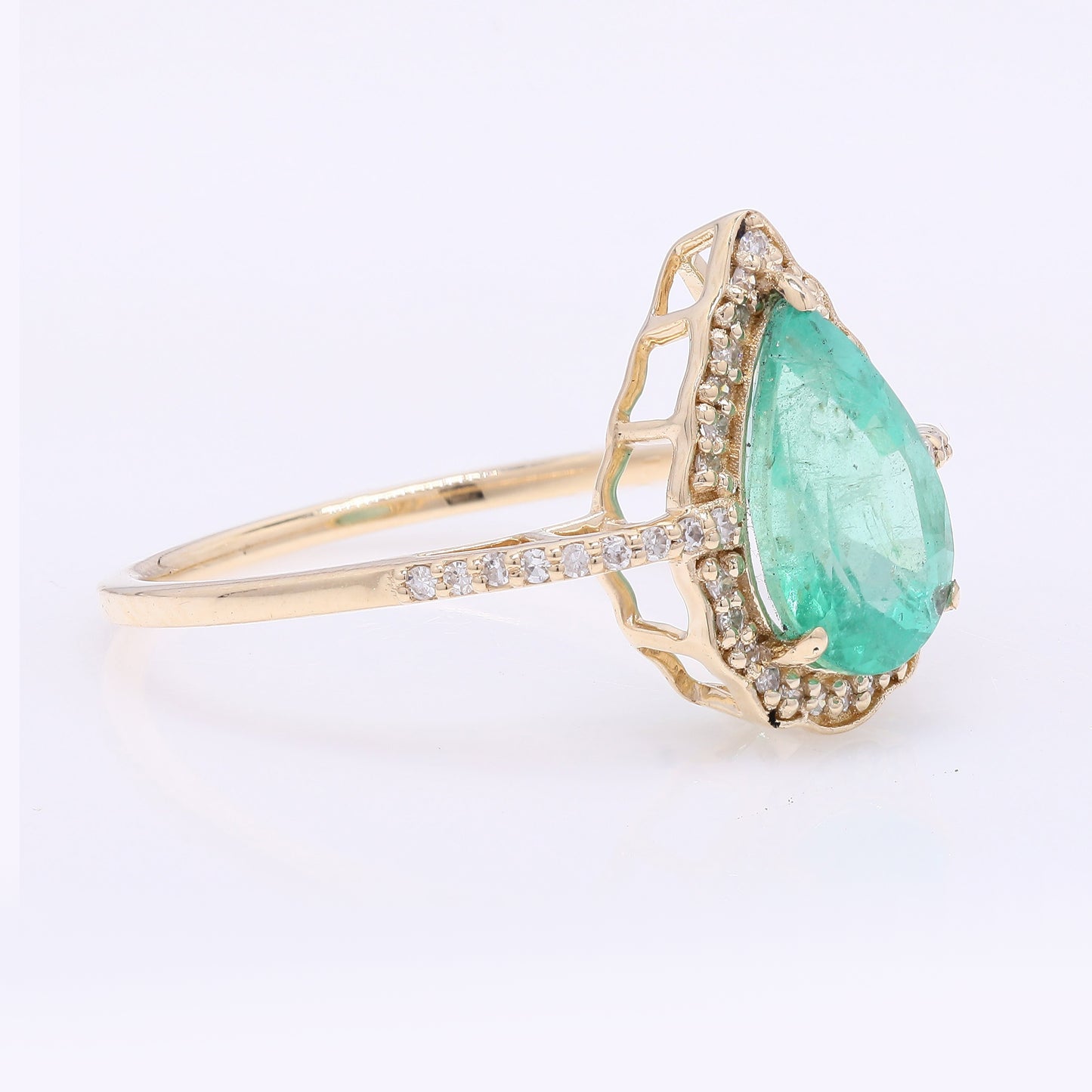 1.68 Ct Pear Mixed Cut Natural Emerald 14K Gold Ring