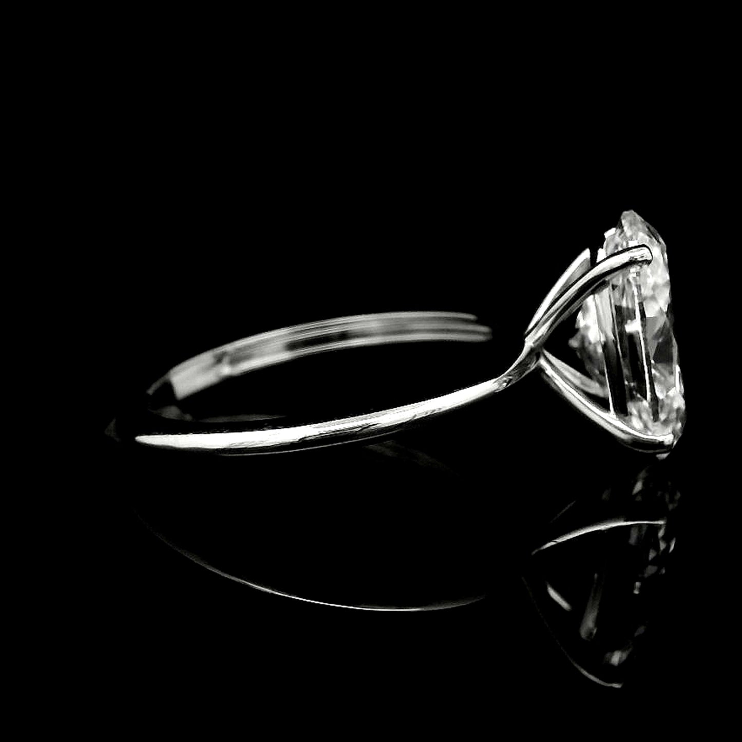 3.05 Carats Lab Grown Diamond 14K Gold Ring