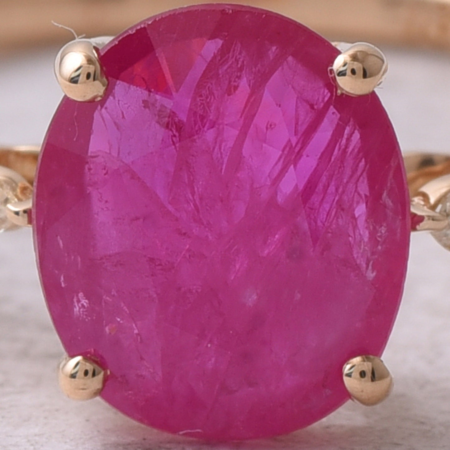 1.40 Ct Oval Natural Ruby 14K Gold Ring