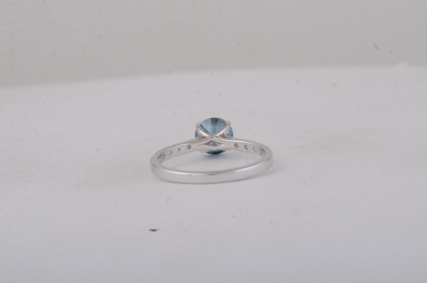 1.39 Carats Blue Lab Grown Diamond 14K Gold Ring