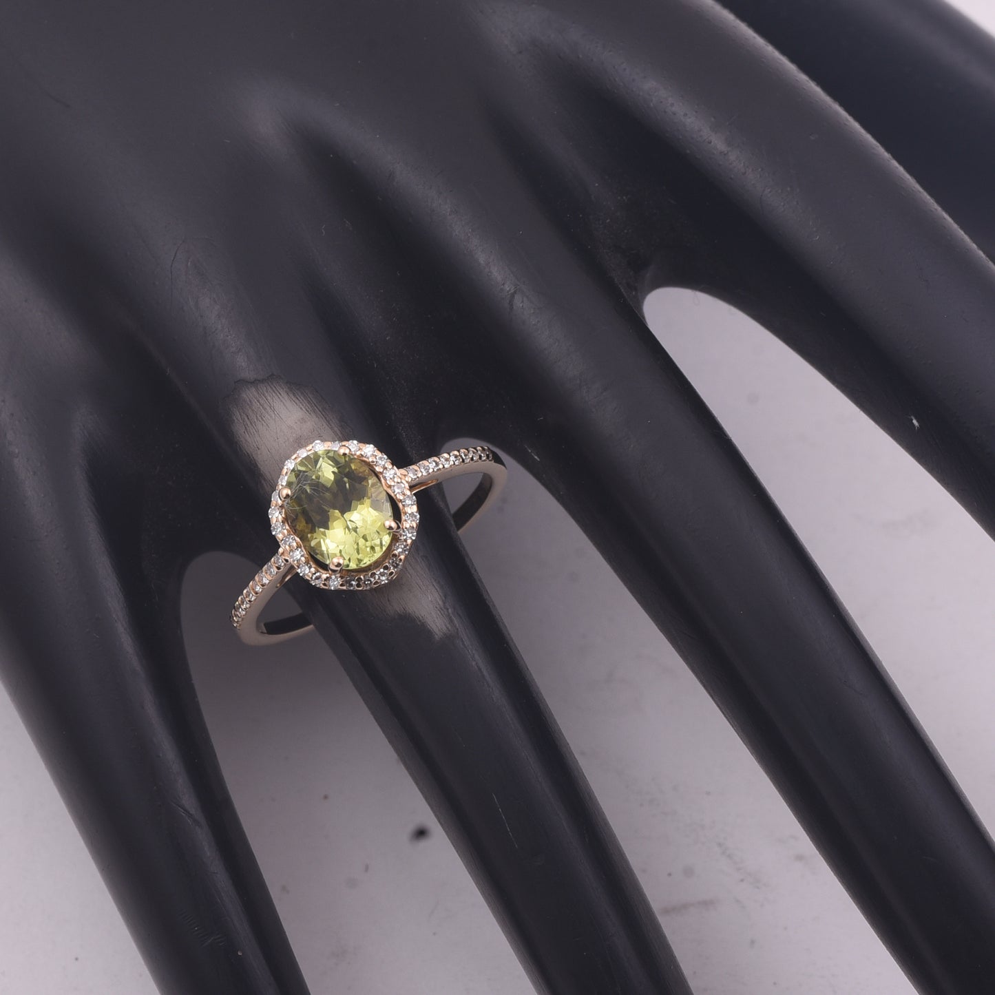 1.48 Ct Oval Mixed Cut Natural Tourmaline 14K Gold Ring