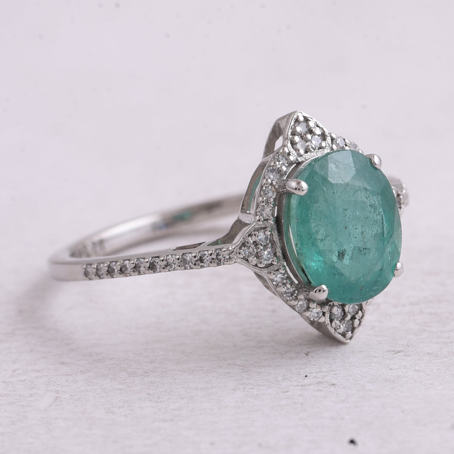 1.94 Ct Oval Mixed Cut Natural Emerald 950 Platinum Ring