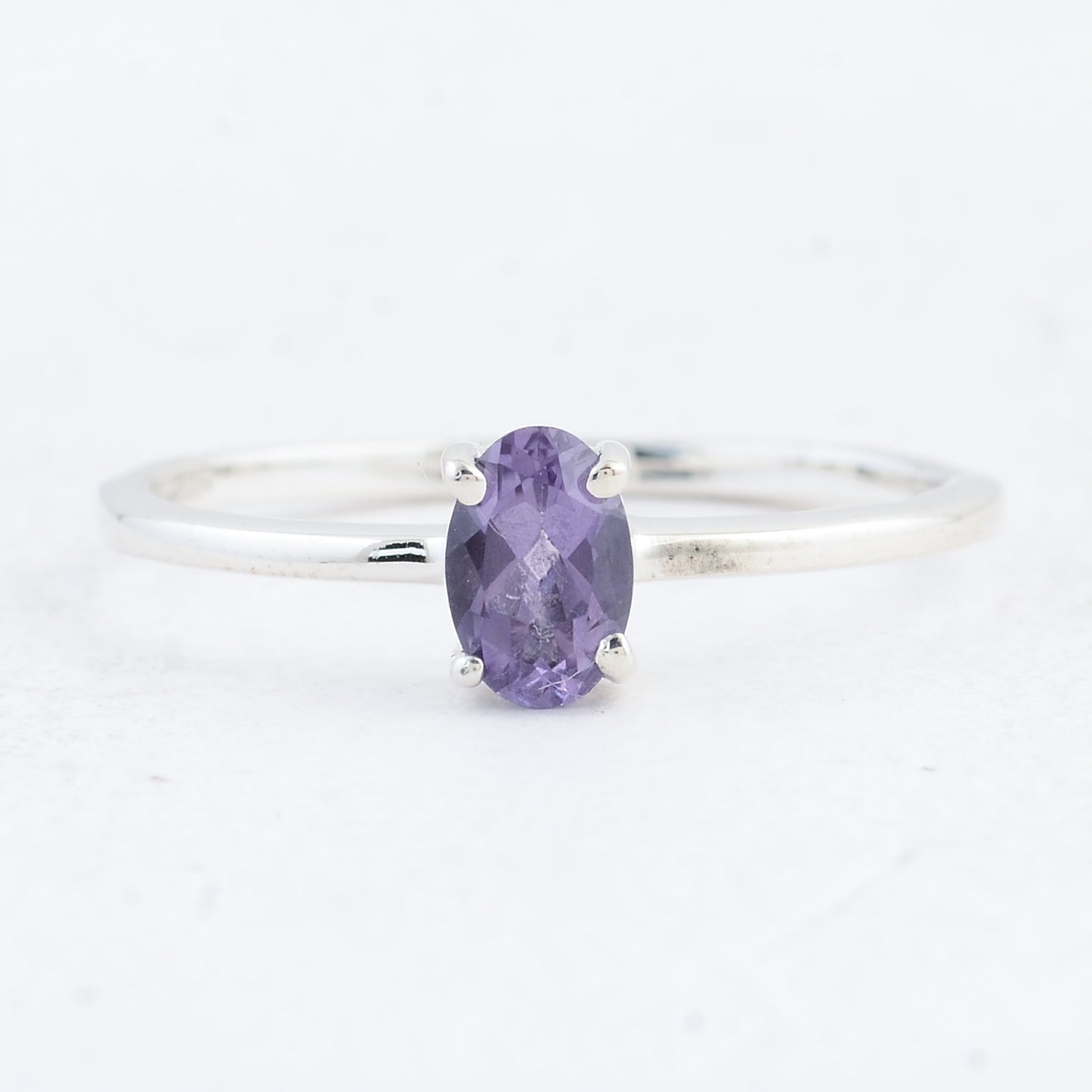 0.41 Ct Oval Amethyst 925 Sterling Silver Ring
