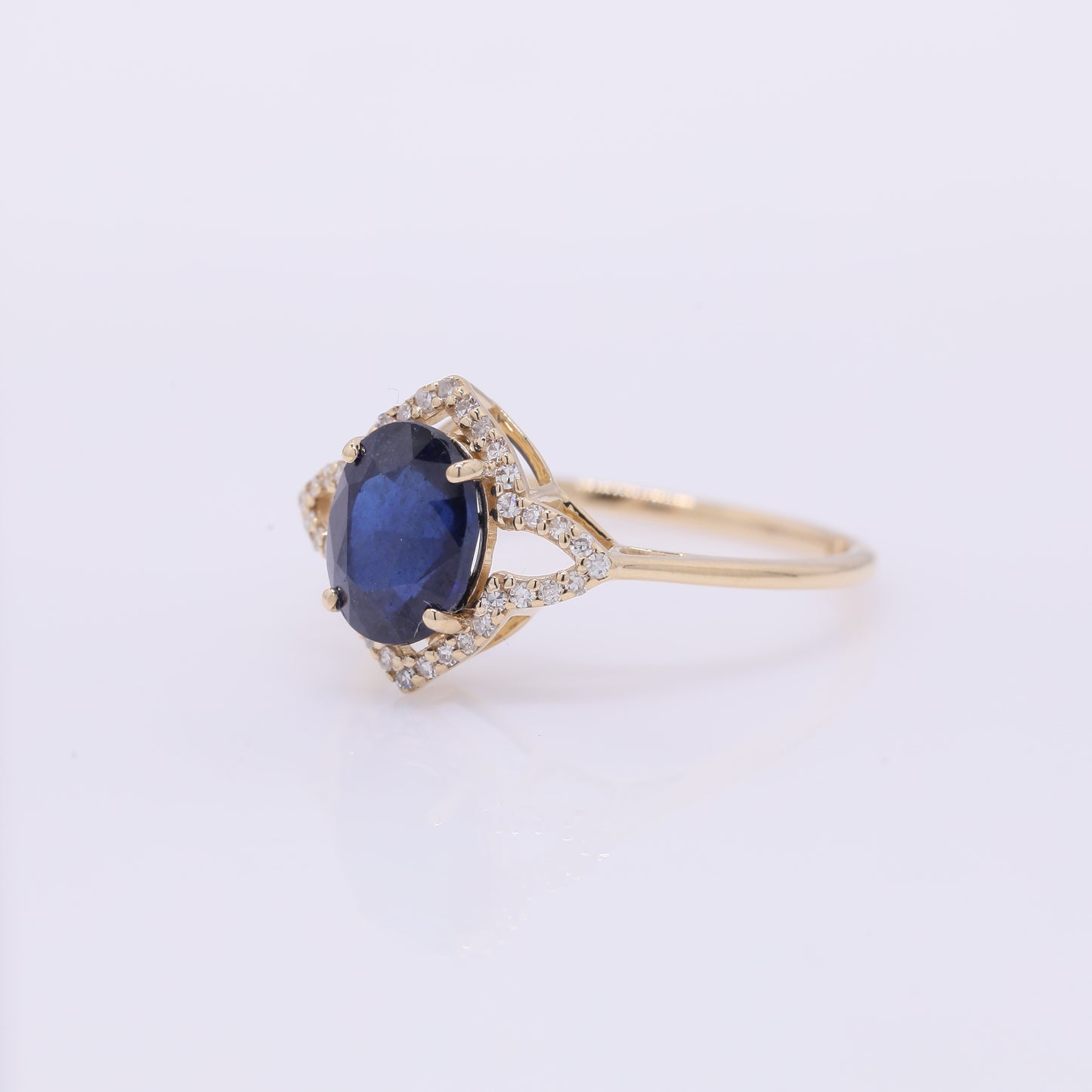 2.09 Ct Oval Mixed Cut Natural Sapphire 14K Gold Ring