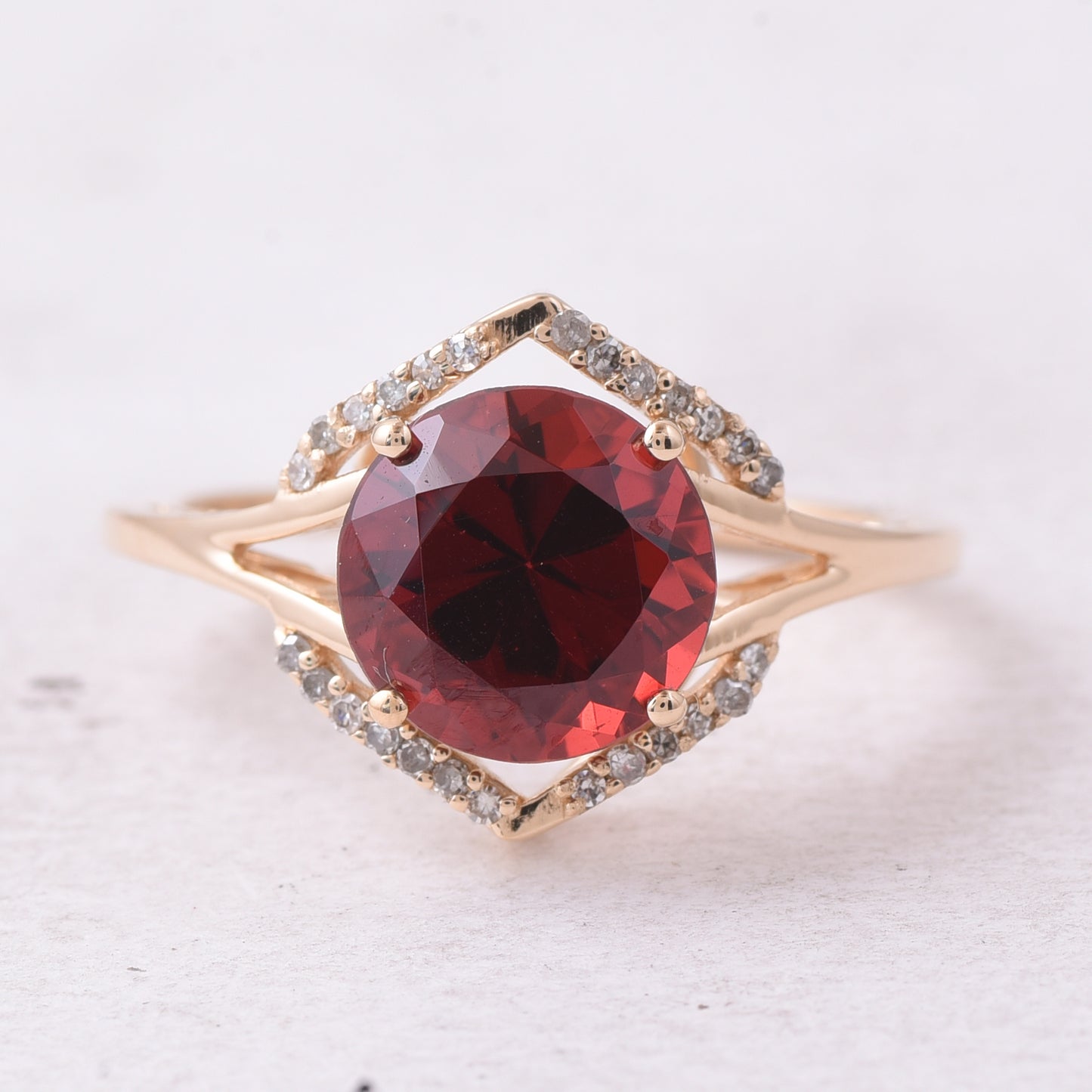 3.43 Ct Round Mixed Cut Natural Garnet 14K Gold Ring