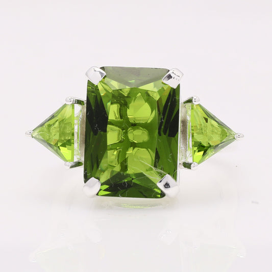 6.88 Ct Octagon Created Peridot 925 Silver Ring
