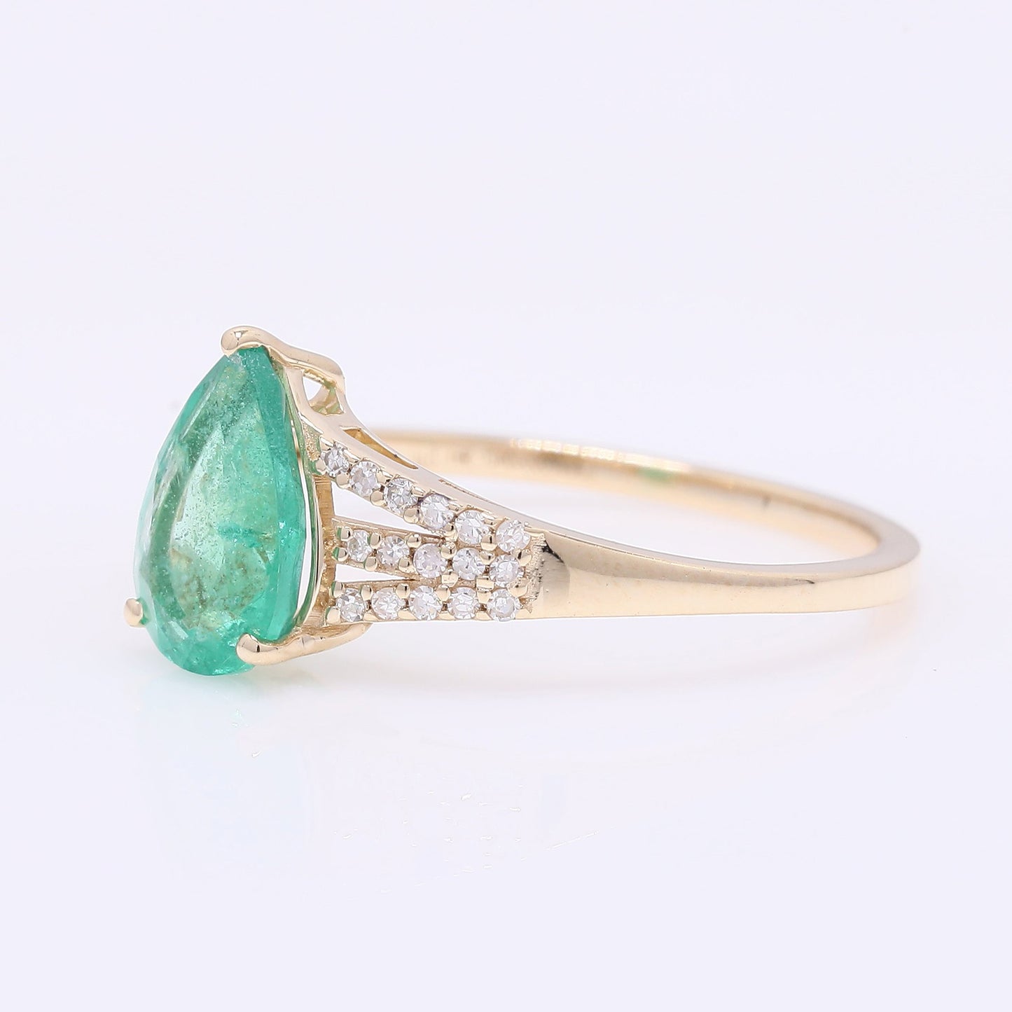 1.28 Ct Pear Mixed Cut Natural Emerald 14K Gold Ring