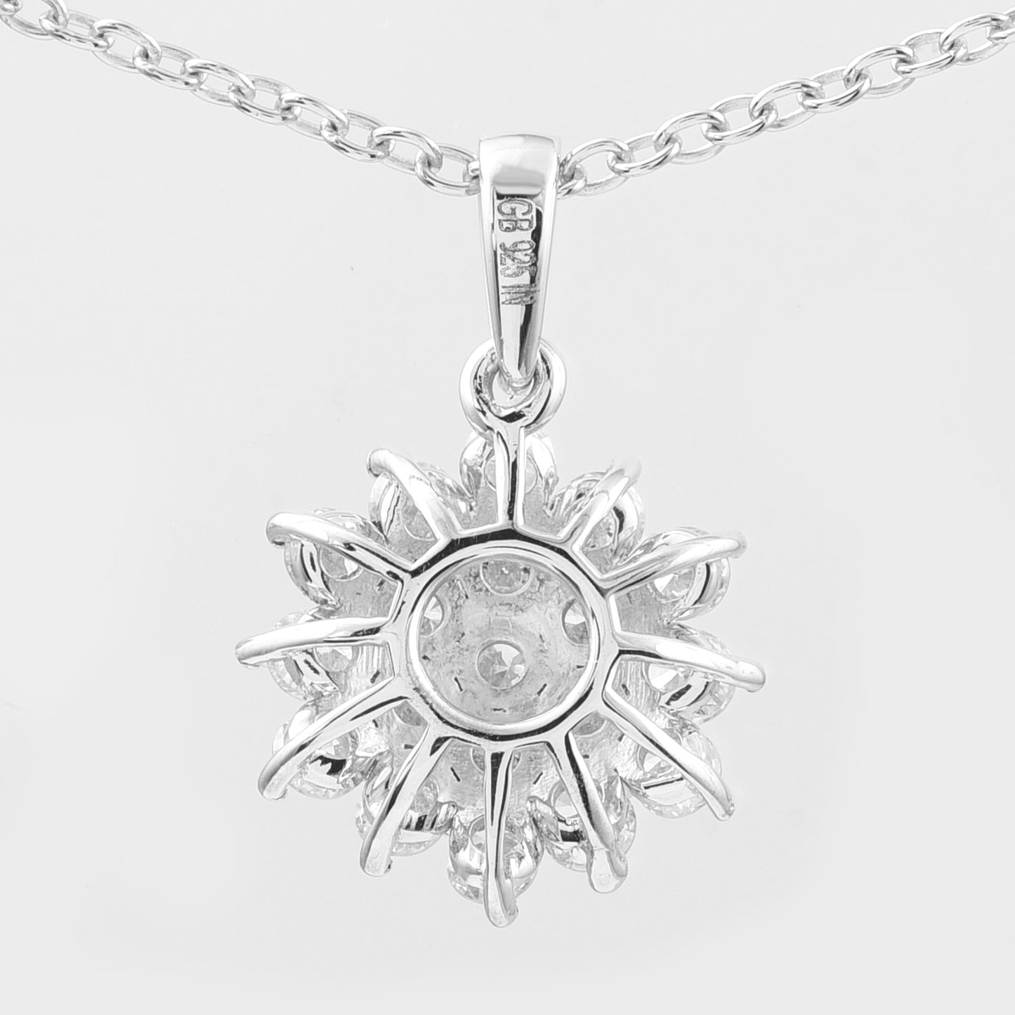 0.64 Ct Round Lab Grown Diamond 925 Silver Pendant