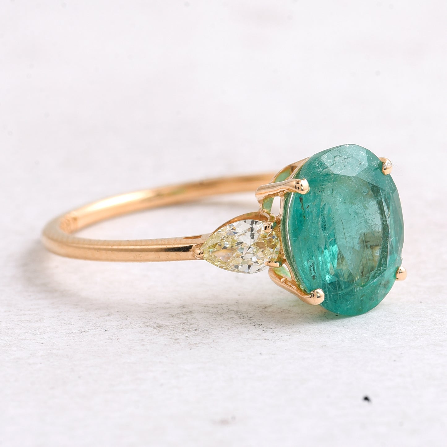 2.56 Ct Oval Mixed Cut Natural Emerald 14K Gold Ring