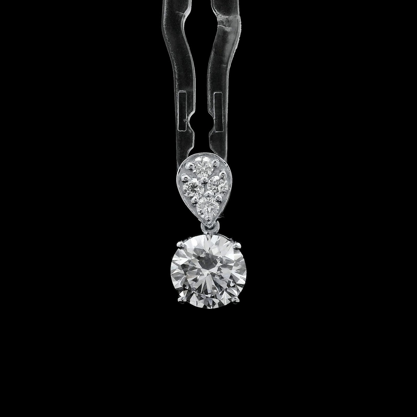 1.66 Ct Round Lab Grown Diamond 14K Gold Pendant