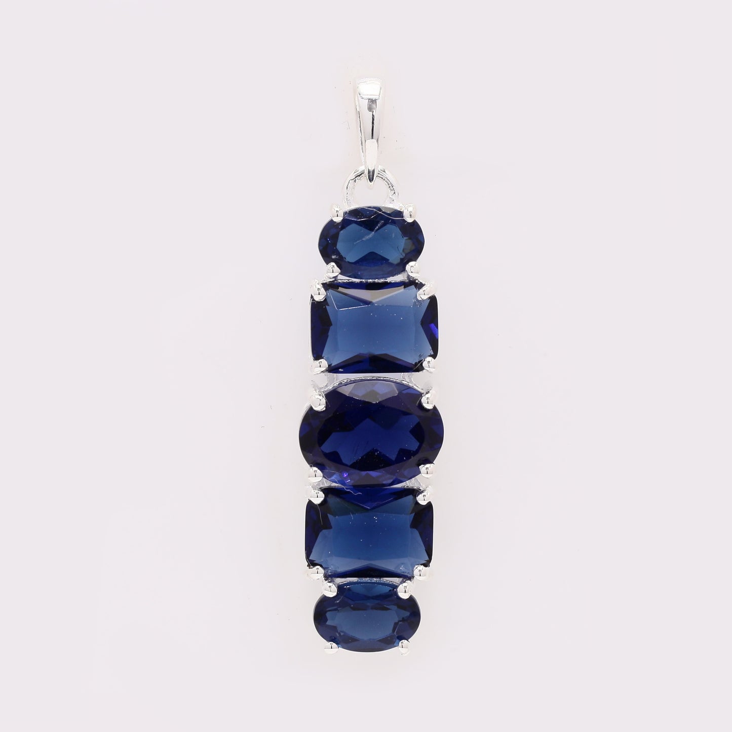 3.43 Ct Oval Created Sapphire 925 Silver Pendant