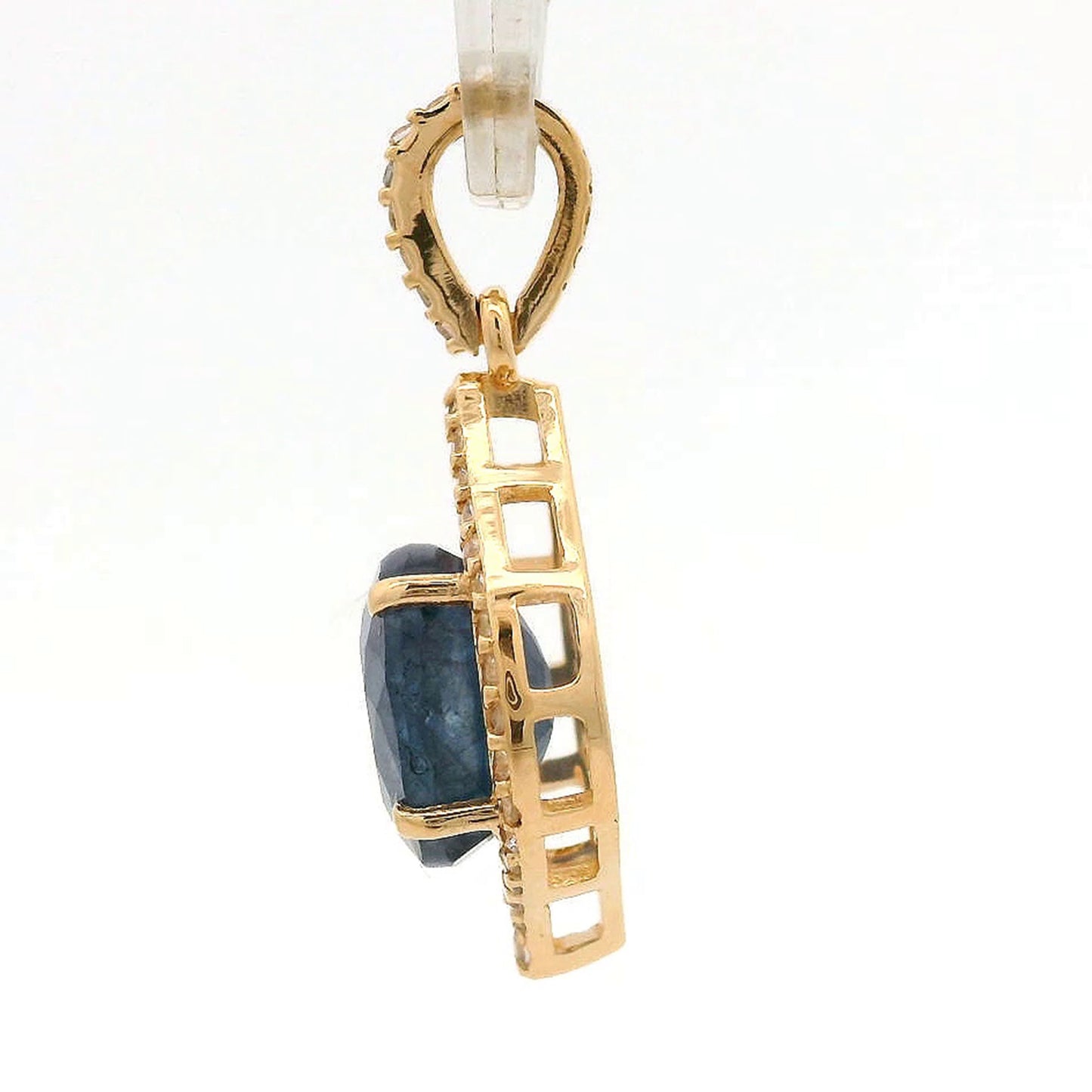 2.13 Ct Oval Sapphire 14K Gold Pendant