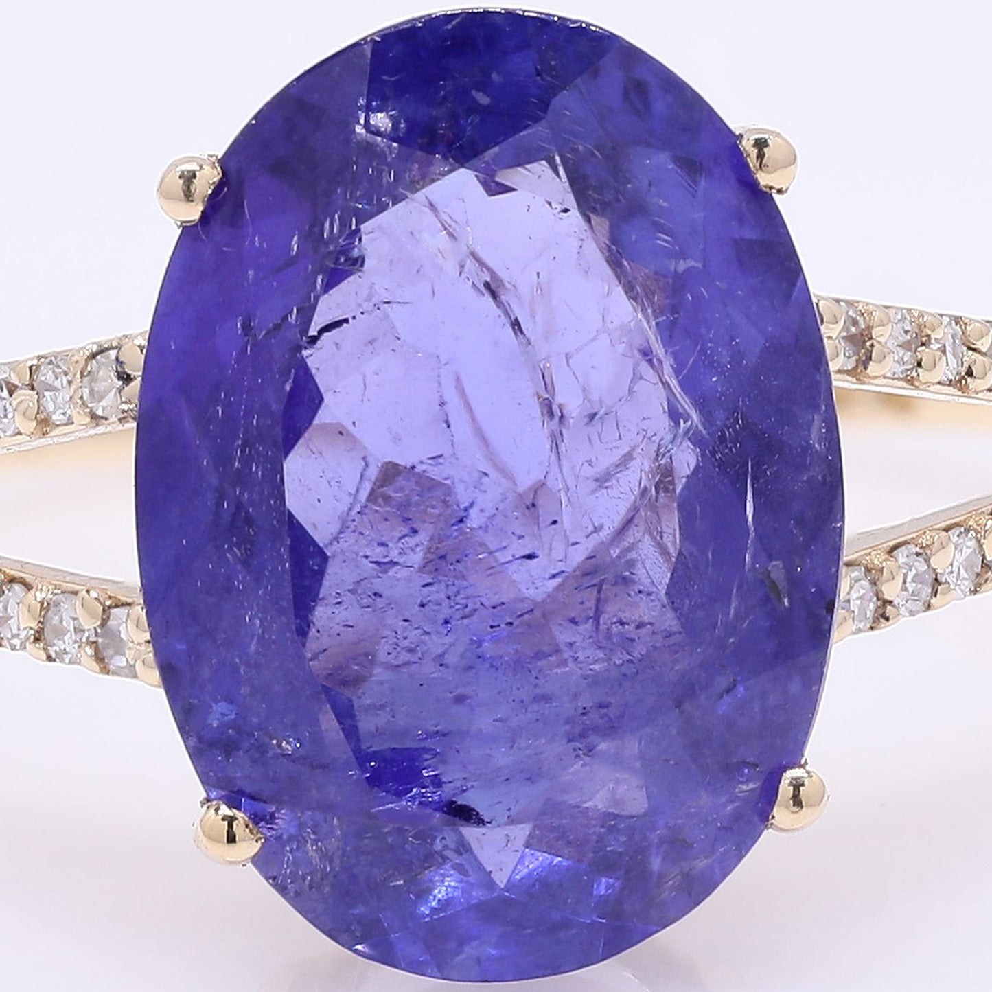 4.25 Ct Oval Mixed Cut Natural Tanzanite 14K Gold Ring