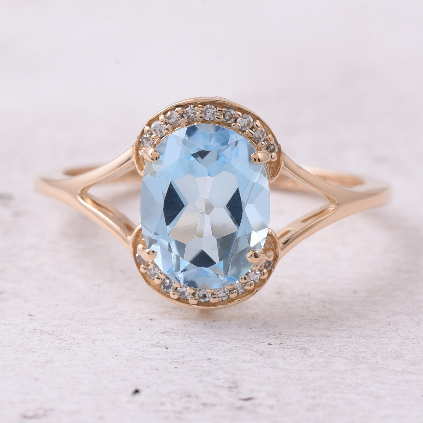 2.51 Ct Oval Mixed Cut Natural Topaz 14K Gold Ring