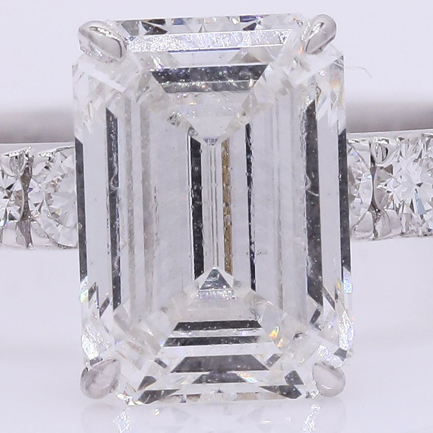 2.55 Carats Lab Grown Diamond 14K Gold Ring