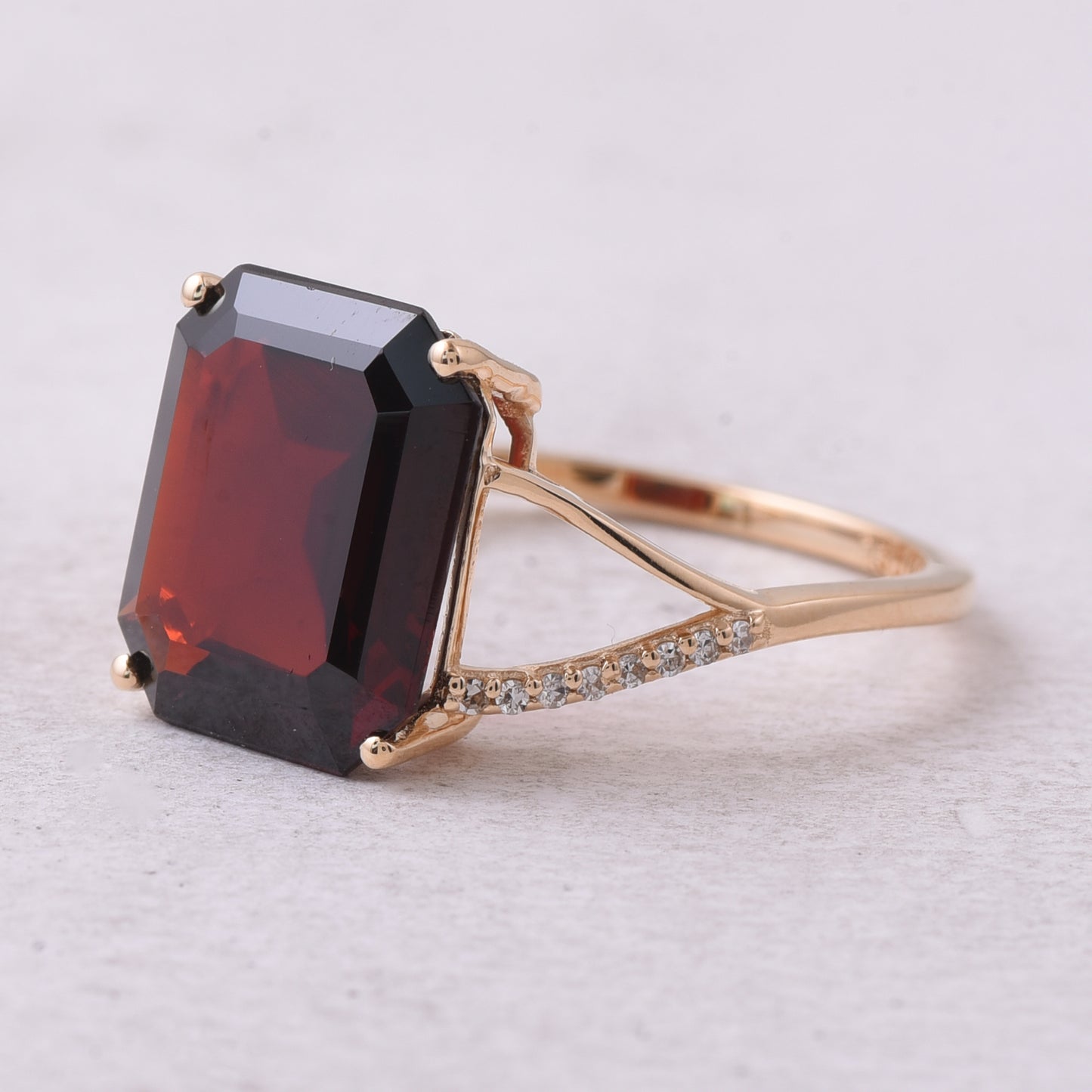 5.75 Ct Octagon Step Cut Natural Garnet 14K Gold Ring