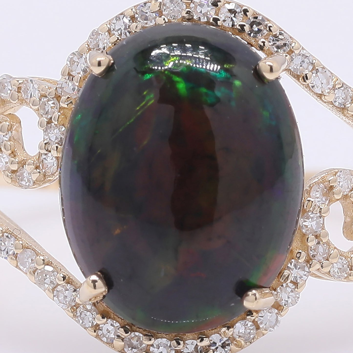 2.31 Ct Oval Cabochon Cut Natural Opal 14K Gold Ring