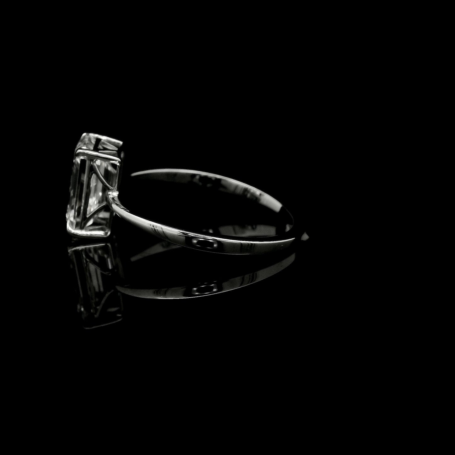 2.09 Carats Lab Grown Diamond 14K Gold Ring