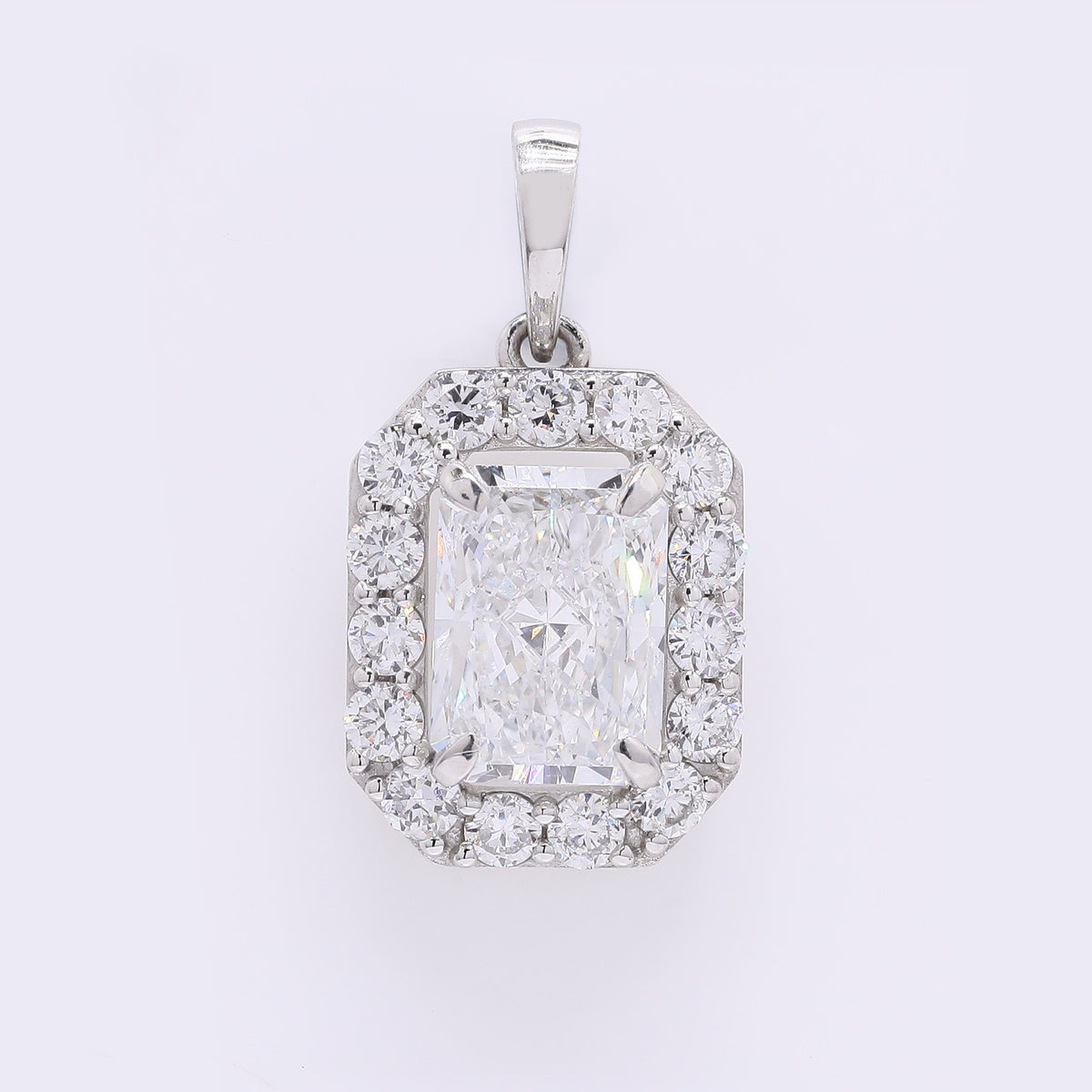 2.52 Carats Lab Grown Diamond 950 Platinum Pendant