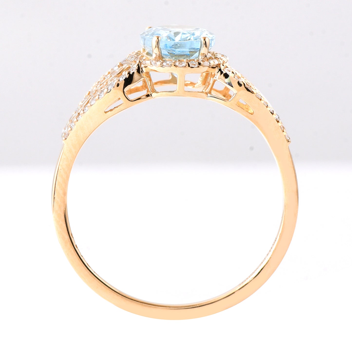 1.38 Ct Oval Mixed Cut Natural Aquamarine 14K Gold Ring