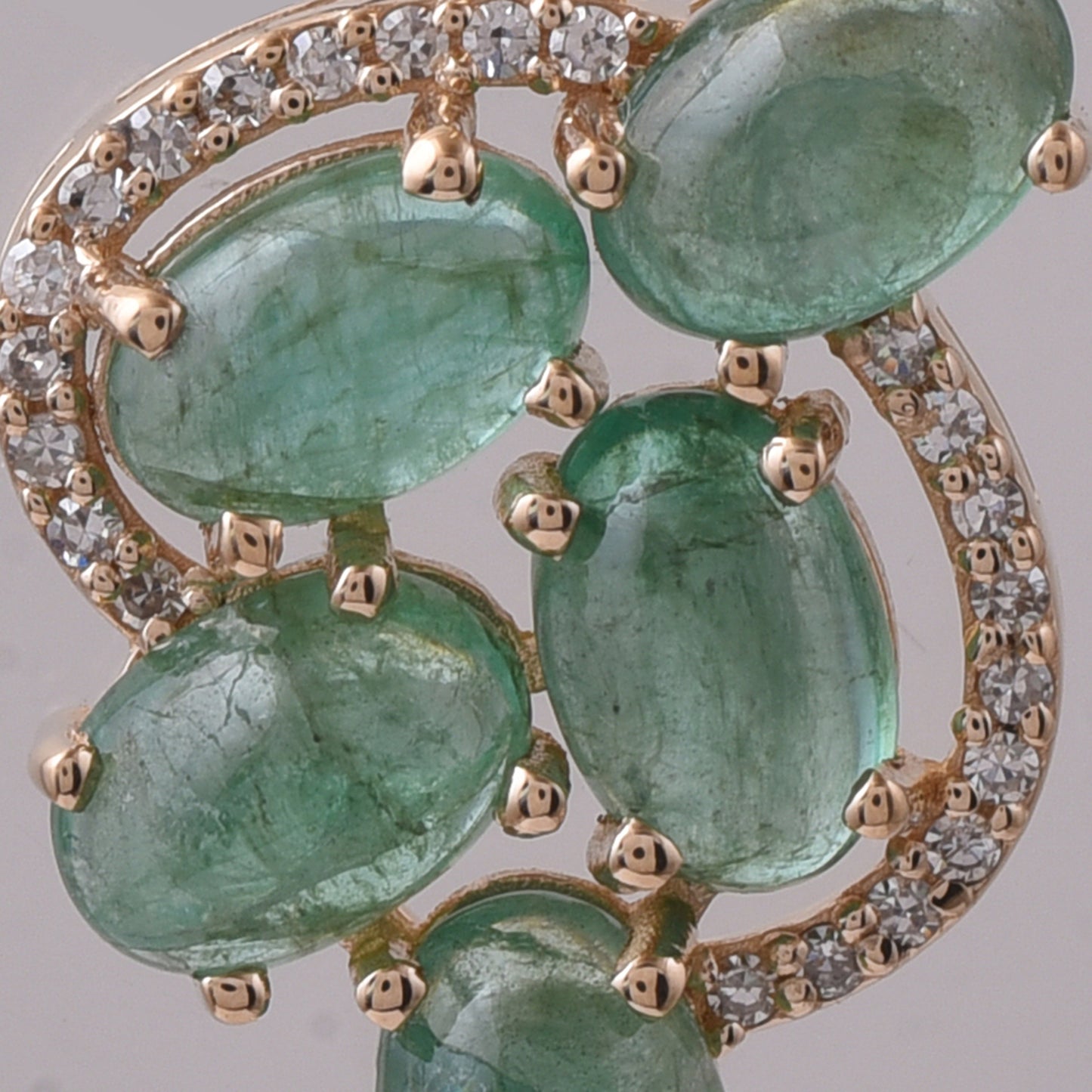 2.43 Ct Oval Cabochon Cut Natural Emerald 14K Gold Pendant