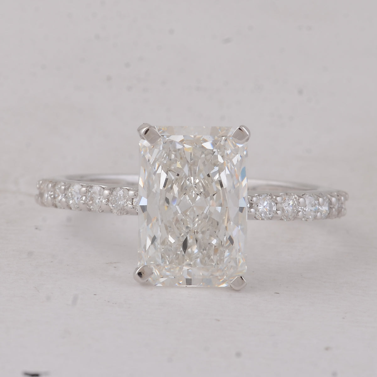 3.41 Carats Lab Grown Diamond 14K Gold Ring