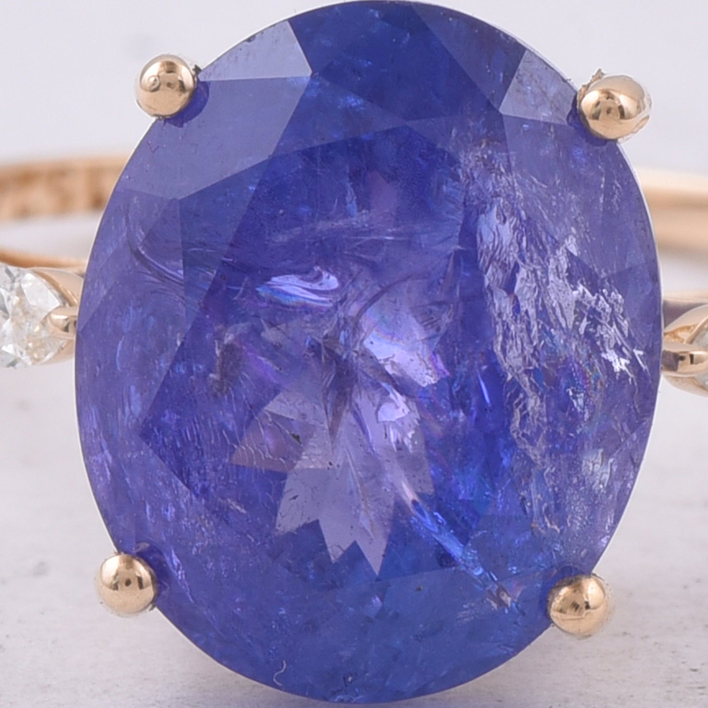 5.80 Ct Oval Natural Tanzanite 14K Gold Ring