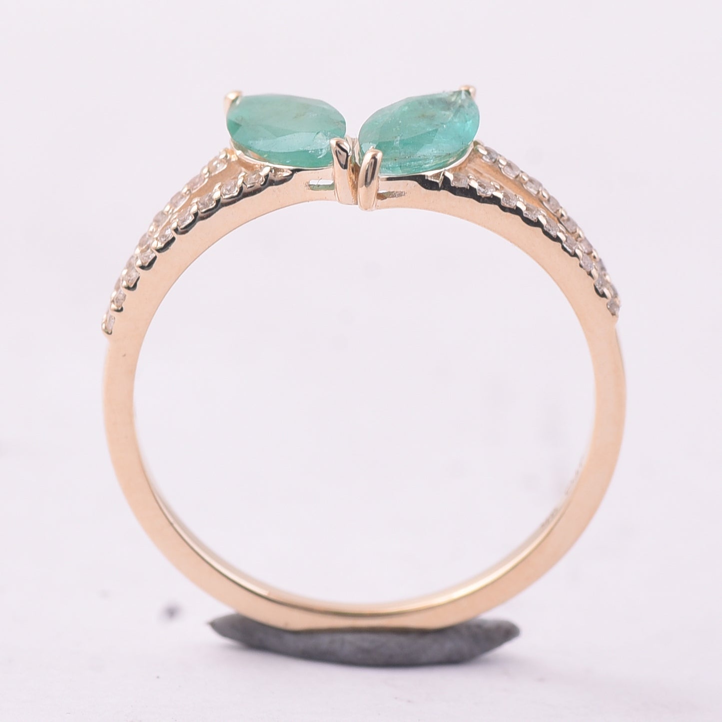 0.89 Ct Marquise Emerald 9K Gold Ring