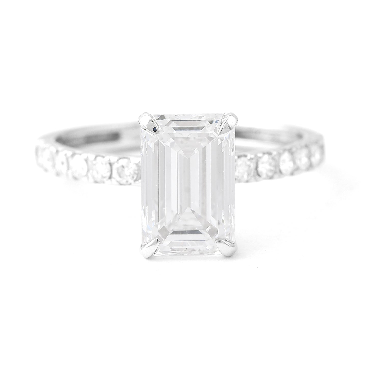 2.20 Carats Lab Grown Diamond 14K Gold Ring