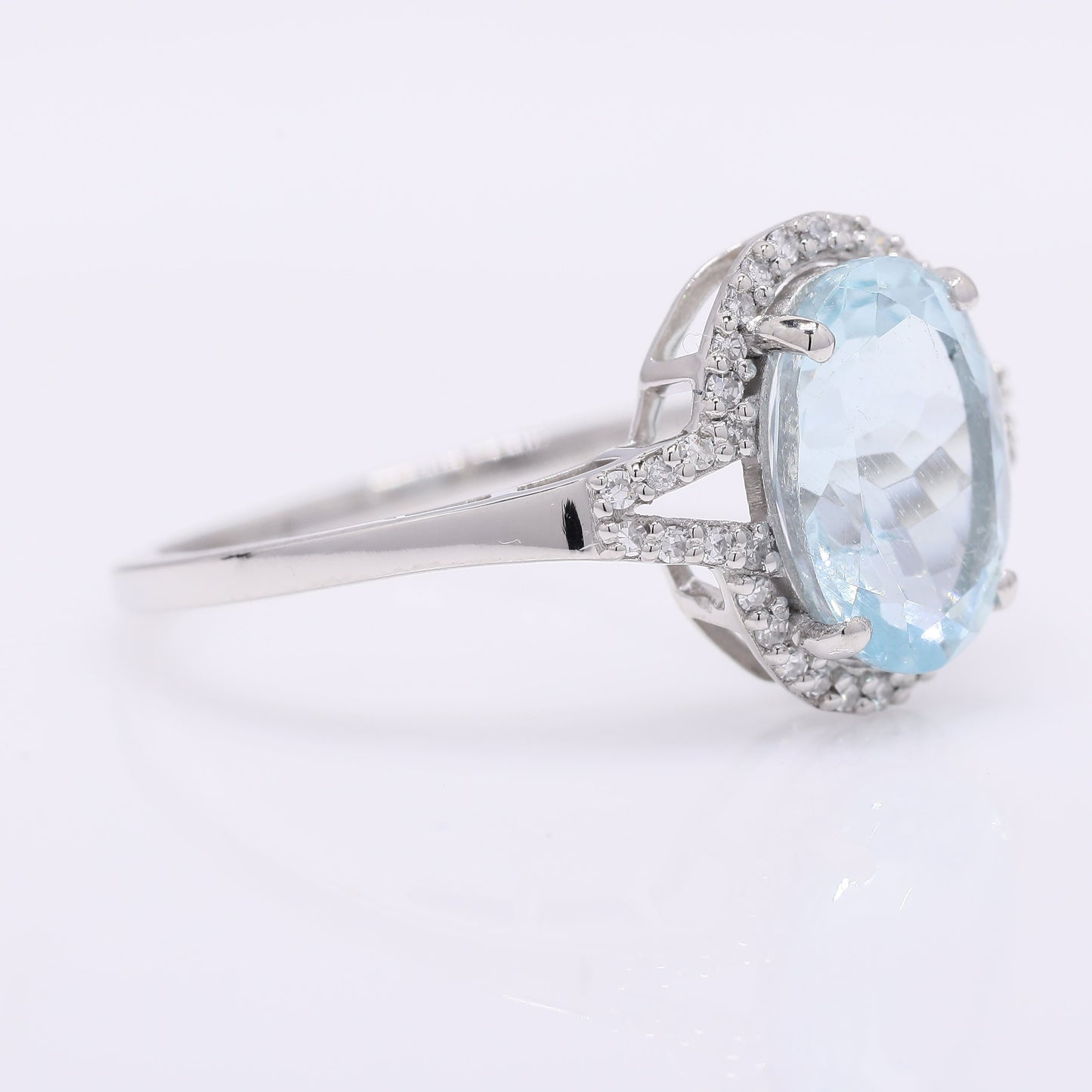 2.17 Ct Oval Mixed Cut Natural Aquamarine 950 Platinum Ring