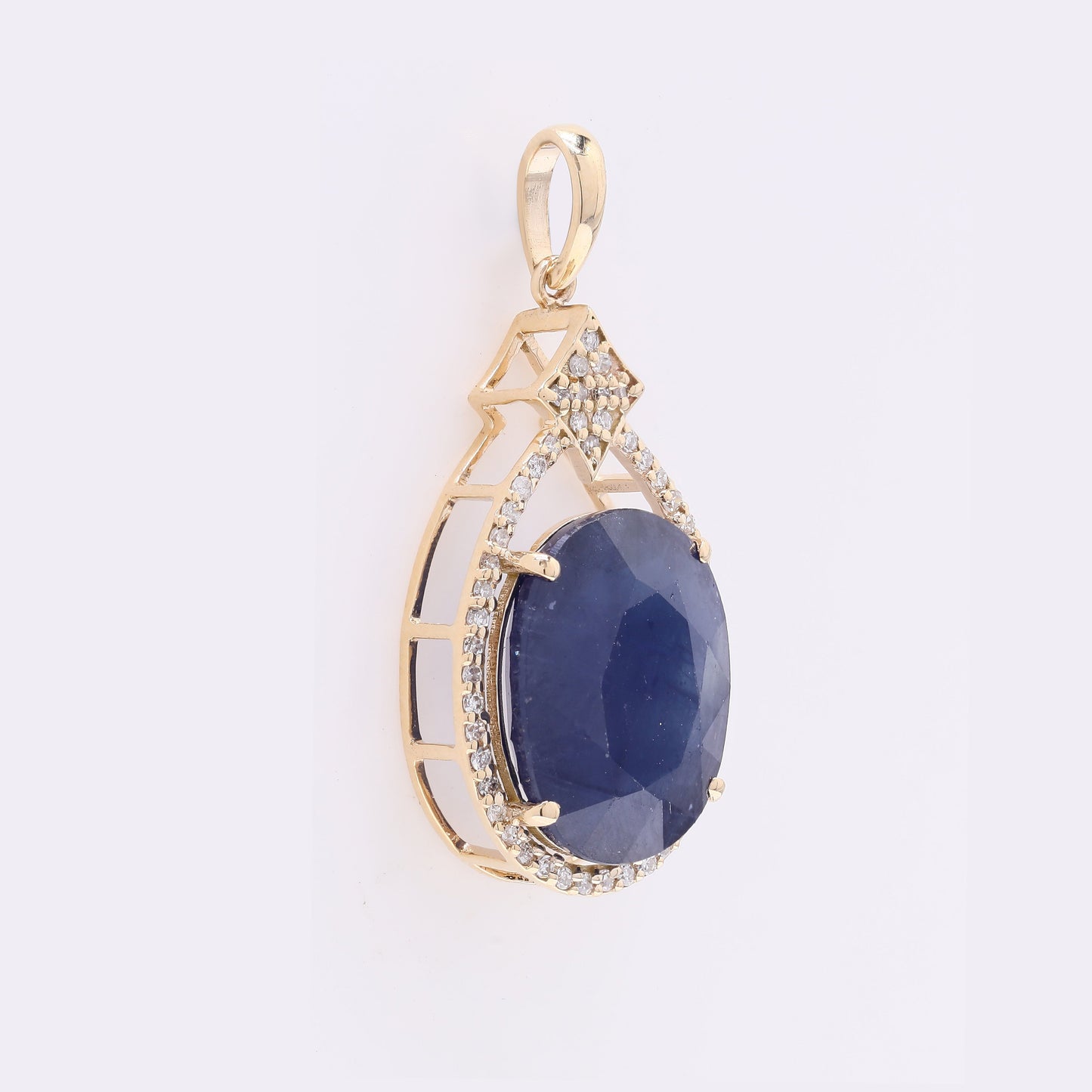 7.32 Ct Oval Mixed Cut Natural Sapphire 14K Gold Pendant