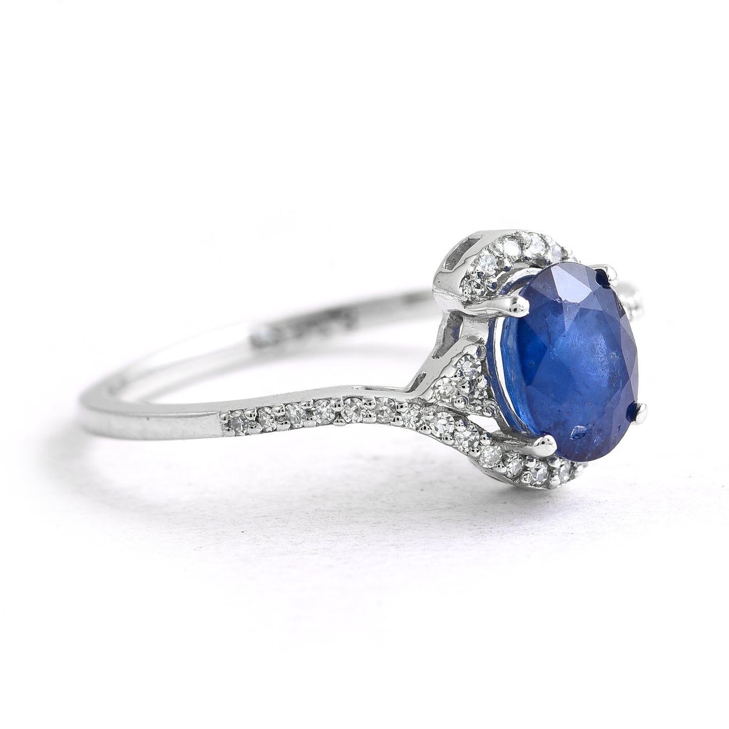 1.47 Ct Oval Sapphire 950 Platinum Ring