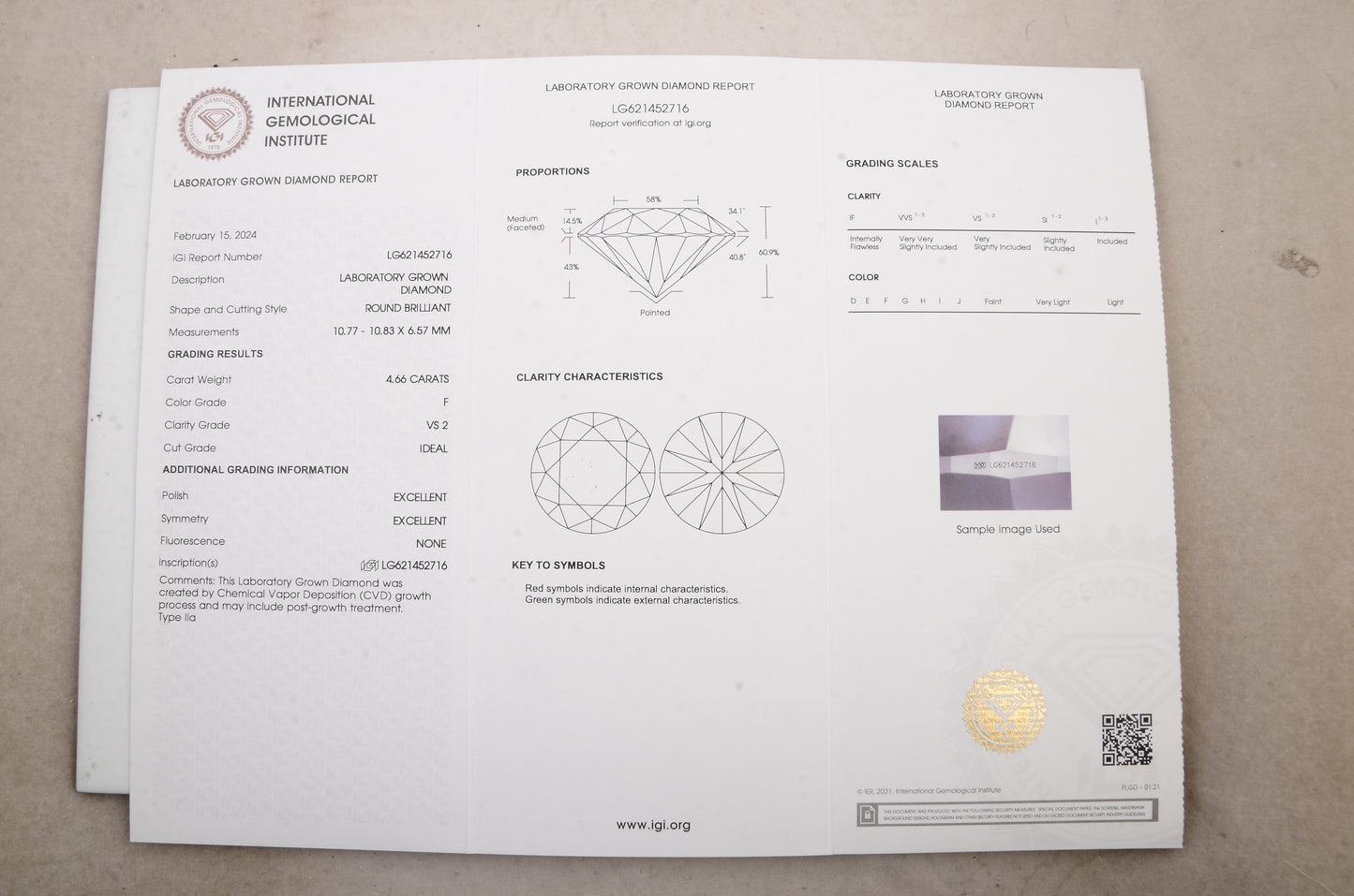 9.79 Carats Lab Grown Diamond 14K Gold Earrings