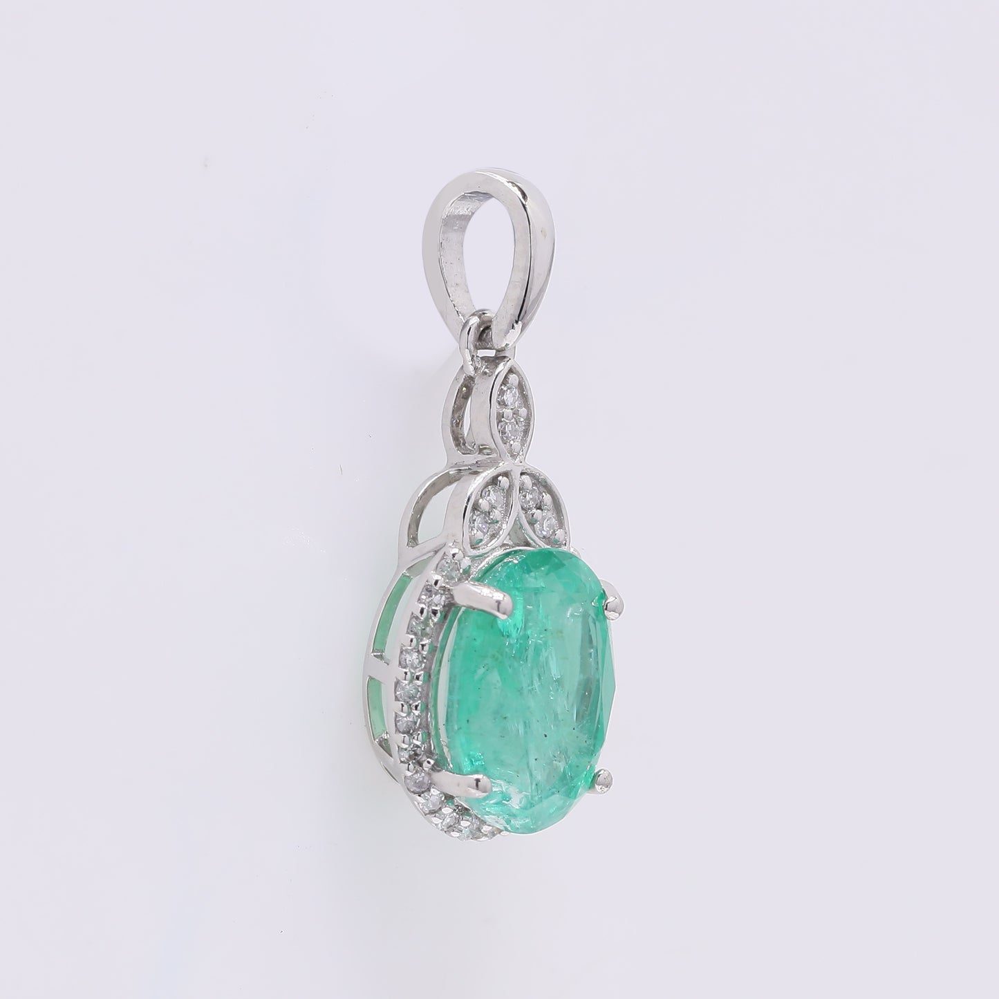 1.94 Ct Oval Mixed Cut Natural Emerald 950 Platinum Pendant