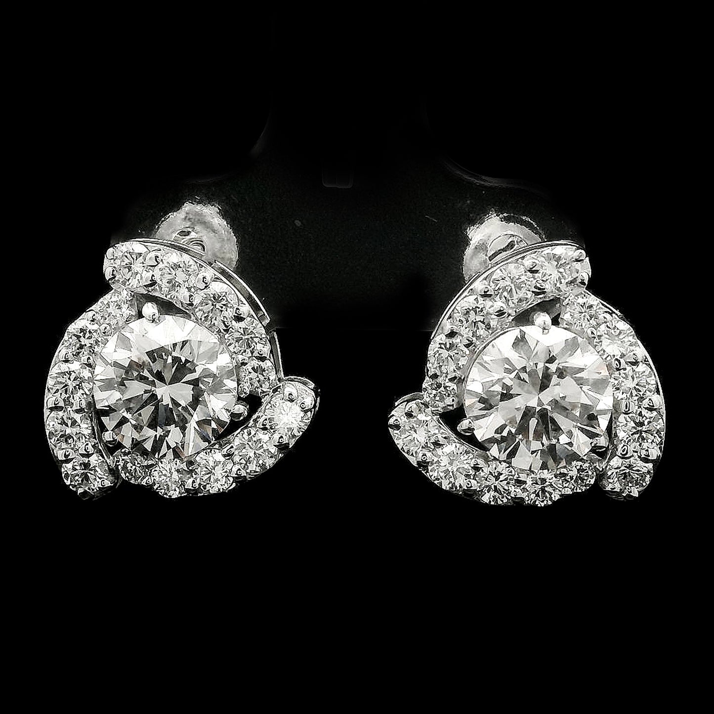 4.22 Carats Lab Grown Diamond 14K Gold Earrings