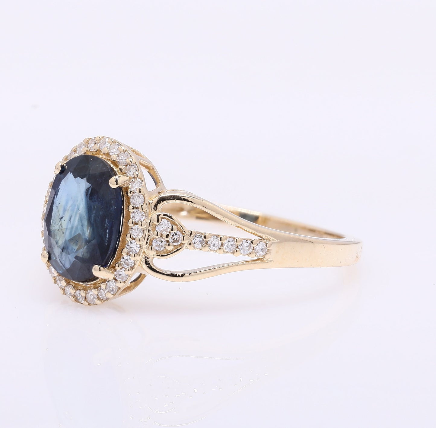 1.67 Ct Oval Mixed Cut Natural Sapphire 14K Gold Ring